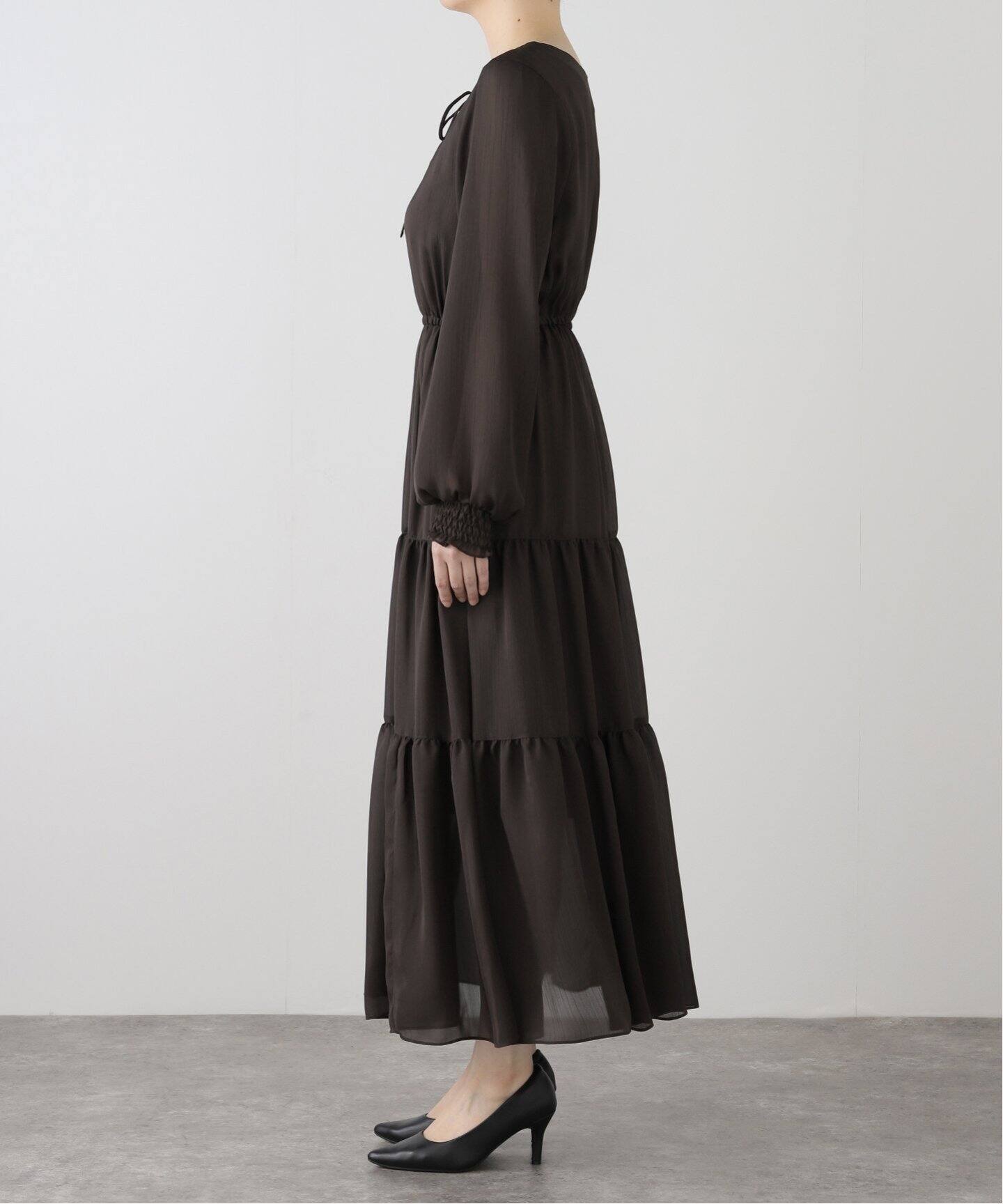 極美品　24/AW ノーブル　２wayシアーサテンティアードワンピース　Aライン 極美品 24/AW ノーブル 2wayシアーサテンティアードワンピース