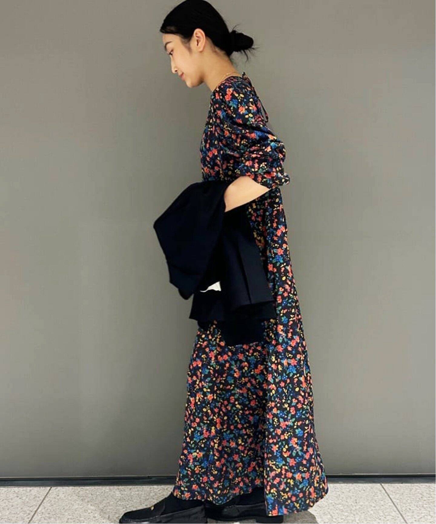 アンティークフラワーノーカラーワンピース（ワンピース）｜JOURNAL  