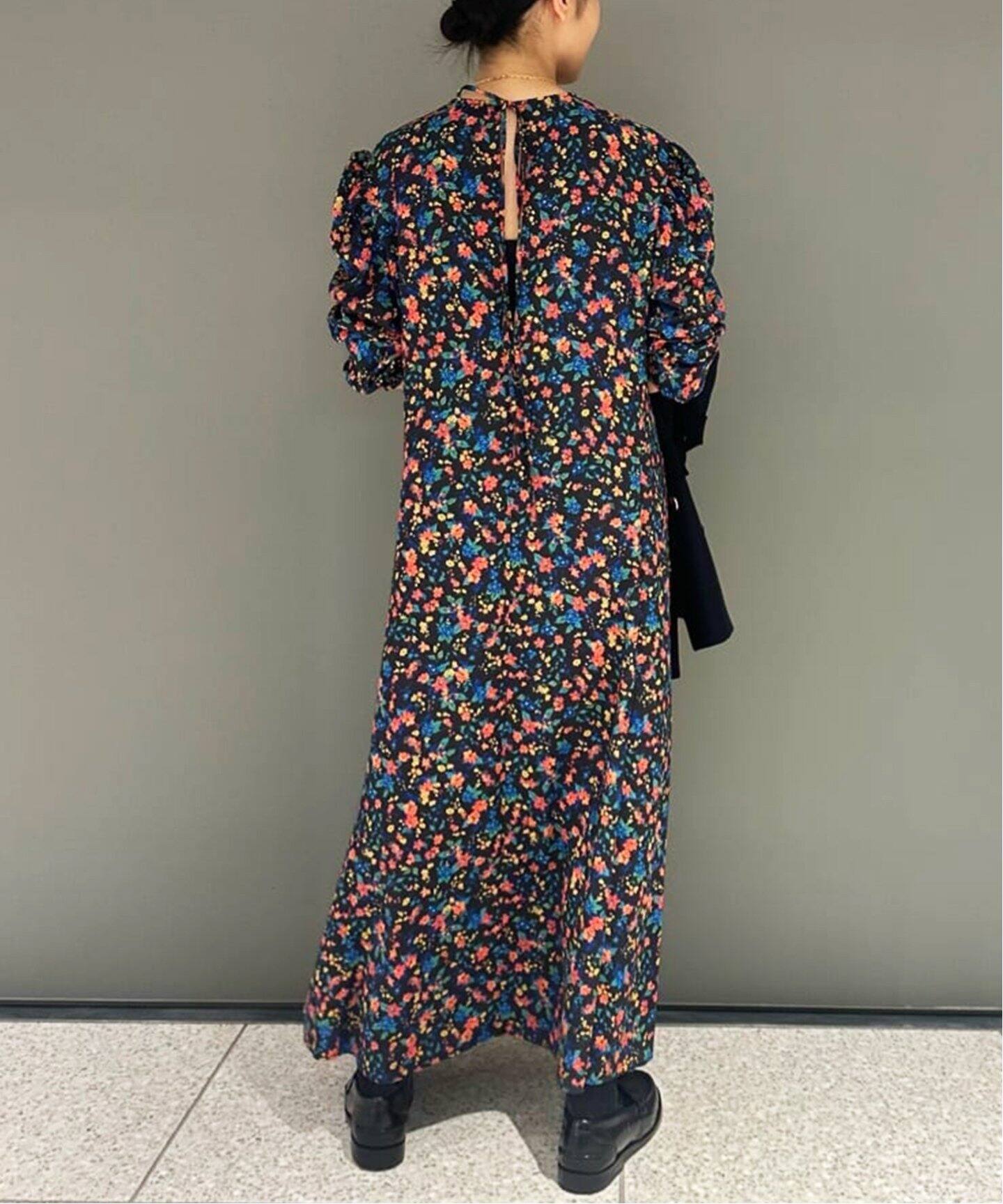 アンティークフラワーノーカラーワンピース（ワンピース）｜JOURNAL  