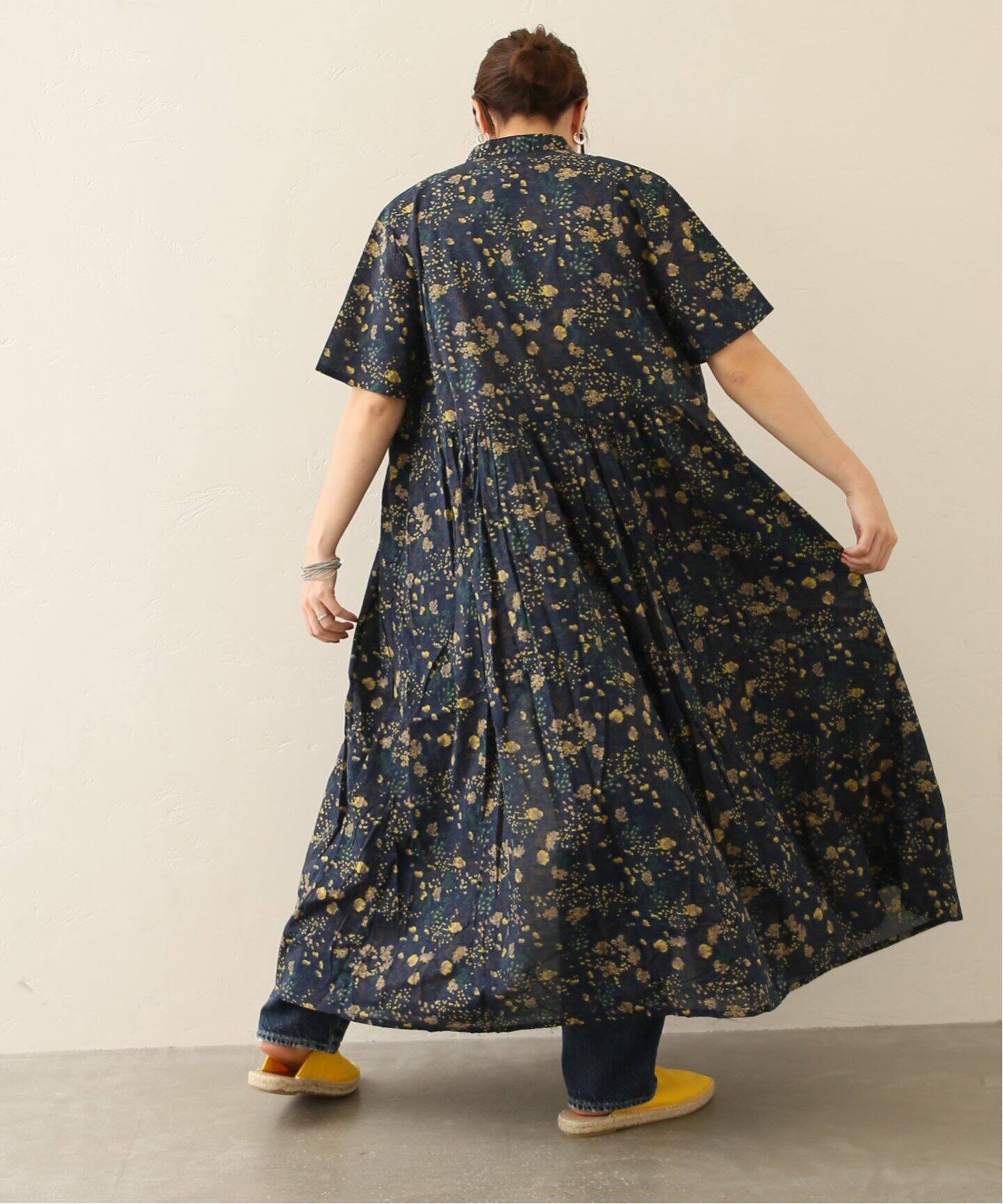 SOIL/ソイル】FLOWER PRINT BANDED COLLAR DRESS（ワンピース  