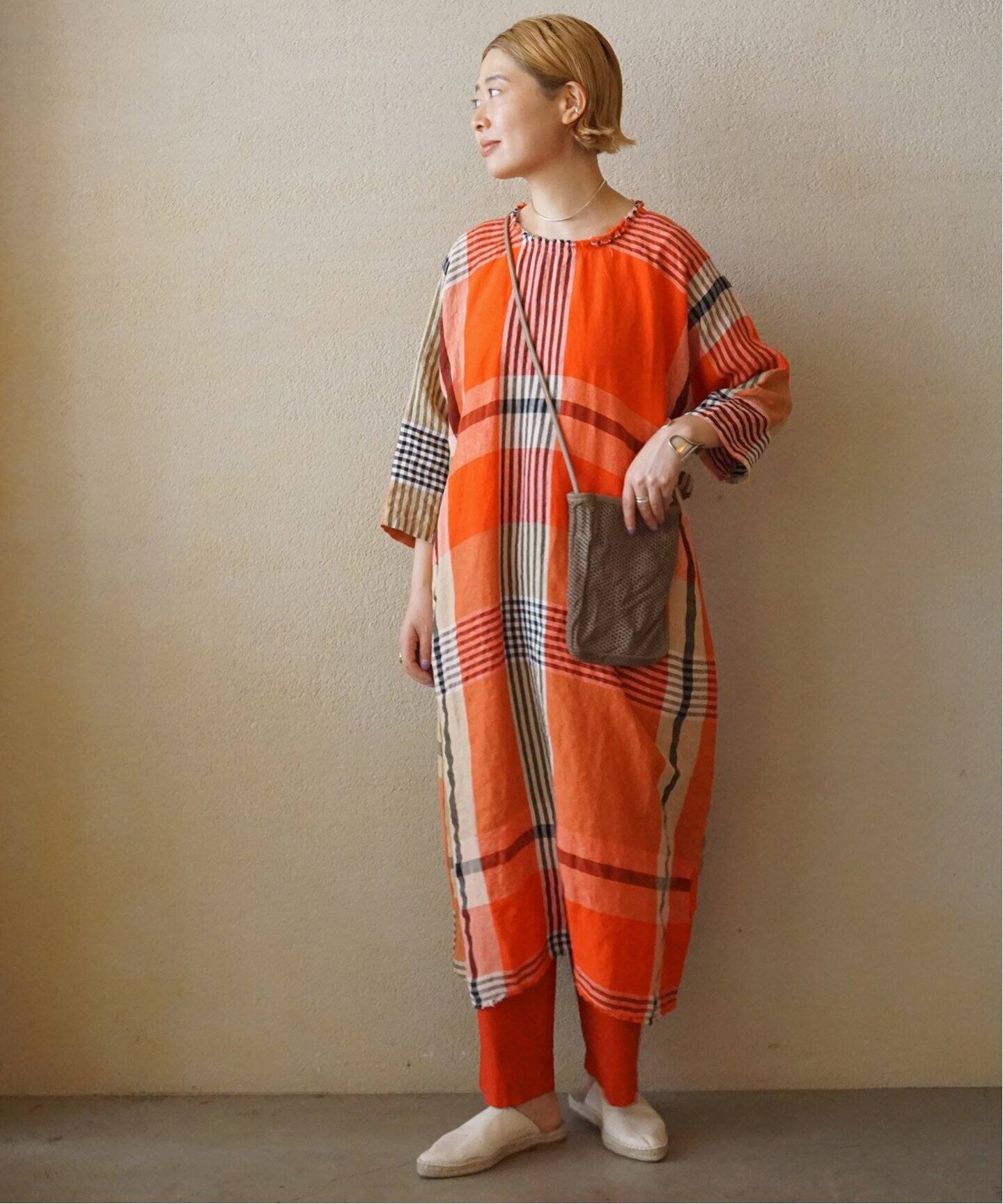 H+HANNOH WESSEL/エイチプラスハノーウェーゼル】 LINEN CHECK PULL 