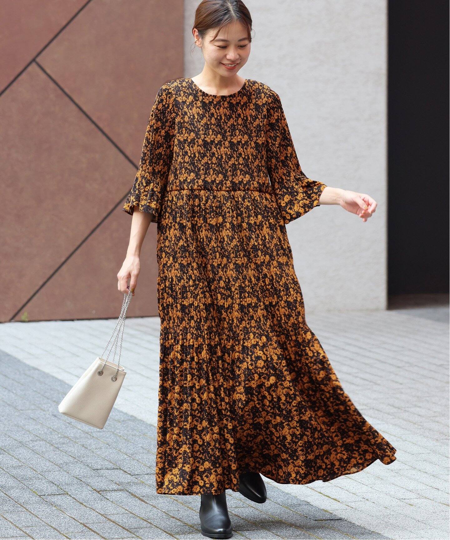 追加/2サイズ展開》マジョリカプリーツロングワンピース（ワンピース 