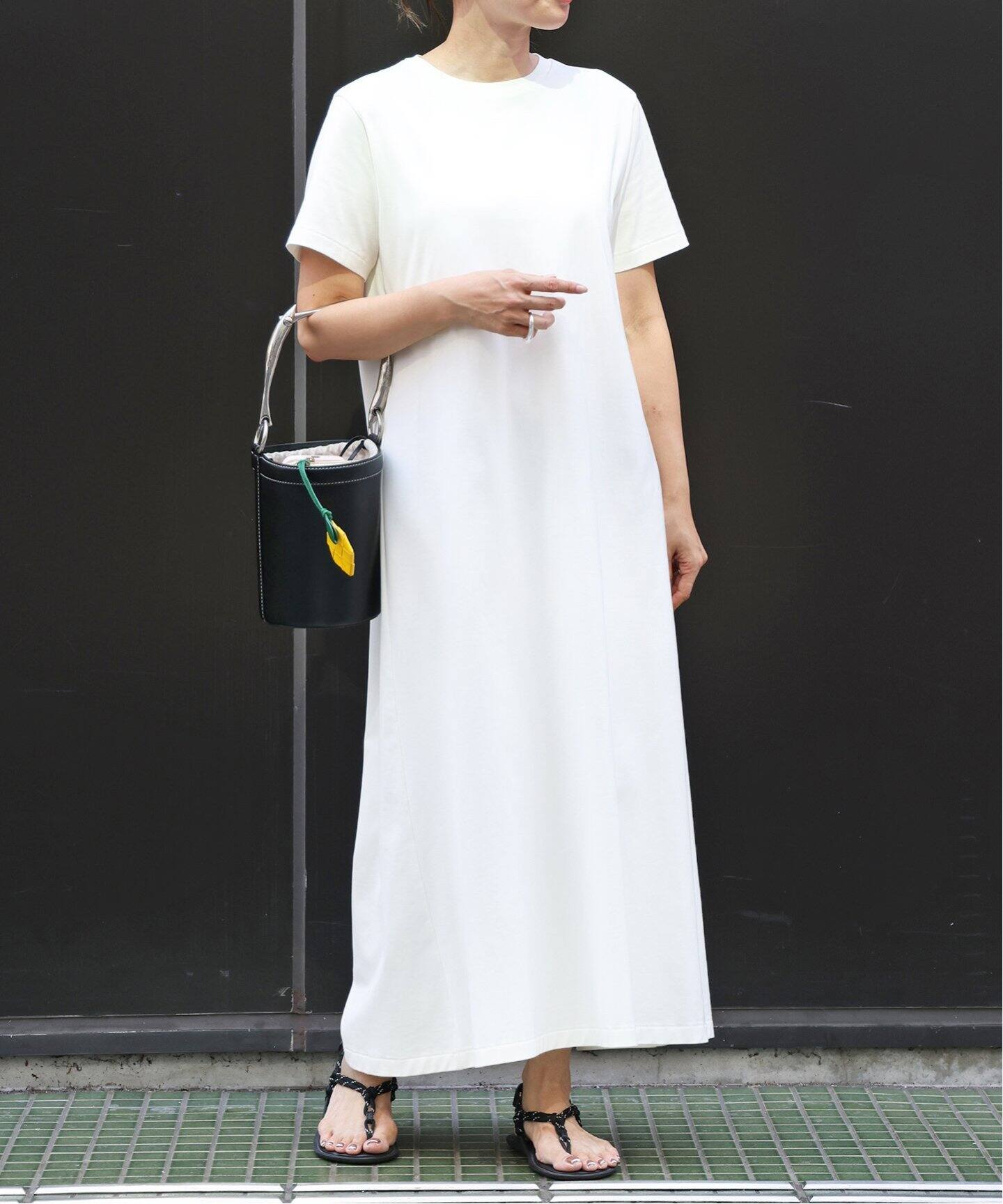 CELERI/セルリ】BACK スリットワンピース（ワンピース）｜Deuxieme  