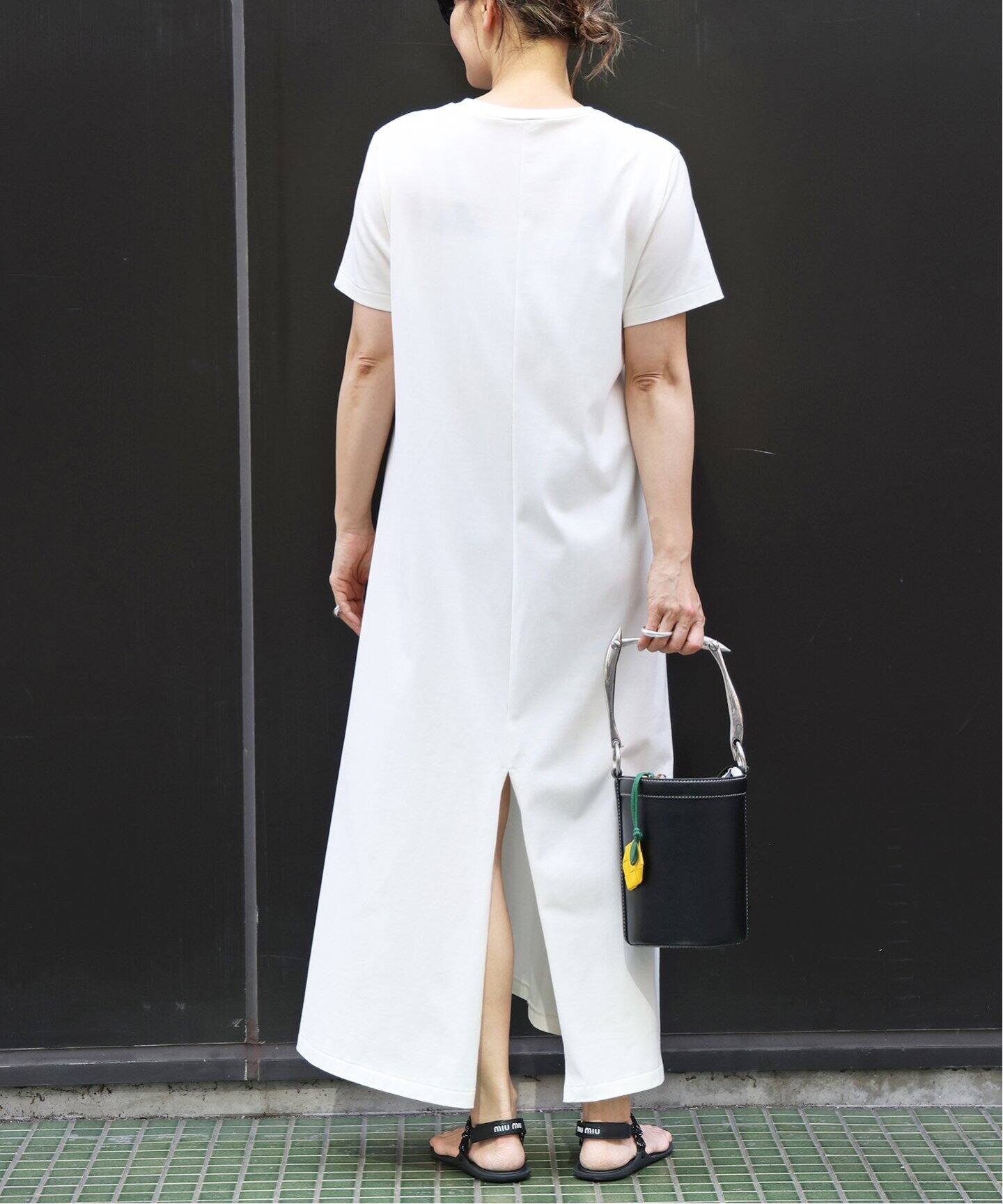 CELERI/セルリ】BACK スリットワンピース（ワンピース）｜Deuxieme  