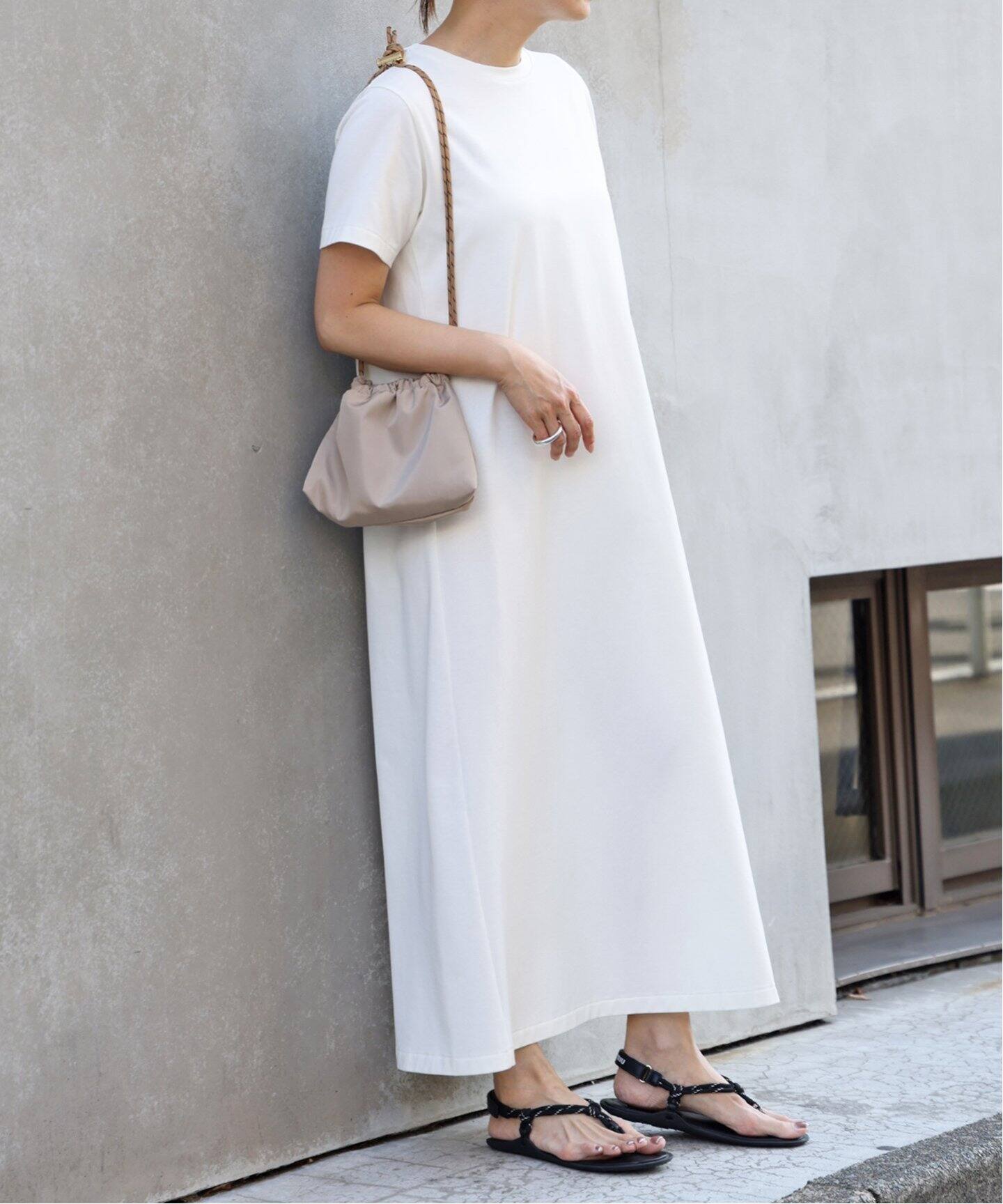 CELERI/セルリ】BACK スリットワンピース（ワンピース）｜Deuxieme  