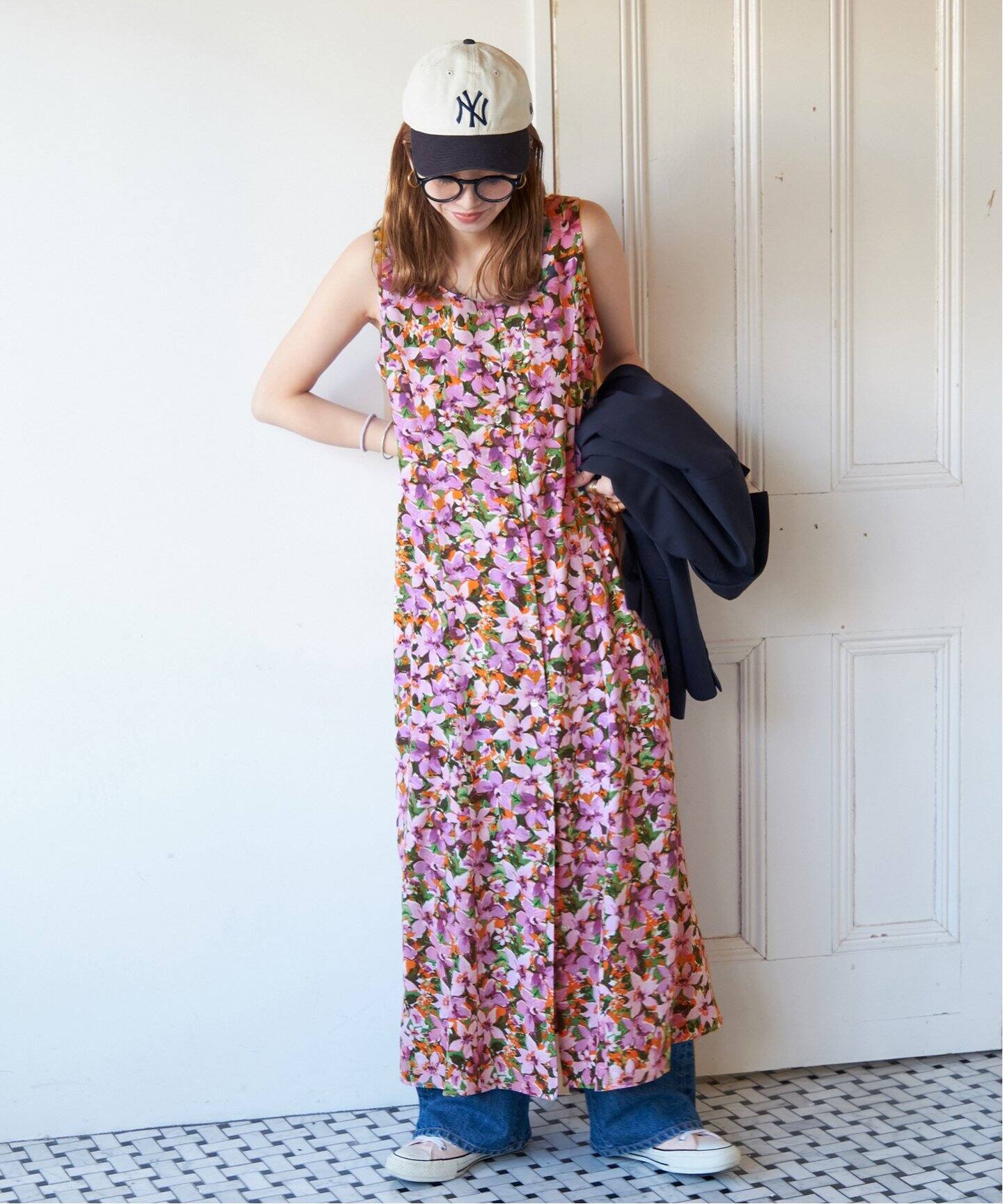 SOBRE❗️ 襟付きプリントミディアムワンピース SOBRE❗️ 襟付きプリントミディアムワンピース