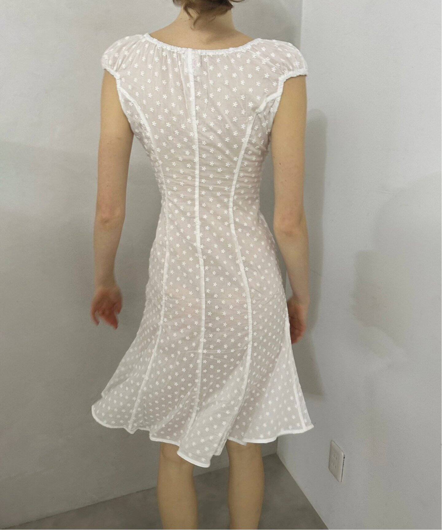 YUHAN WANG/ユハン ワン】embroidered cotton dress（ワンピース 