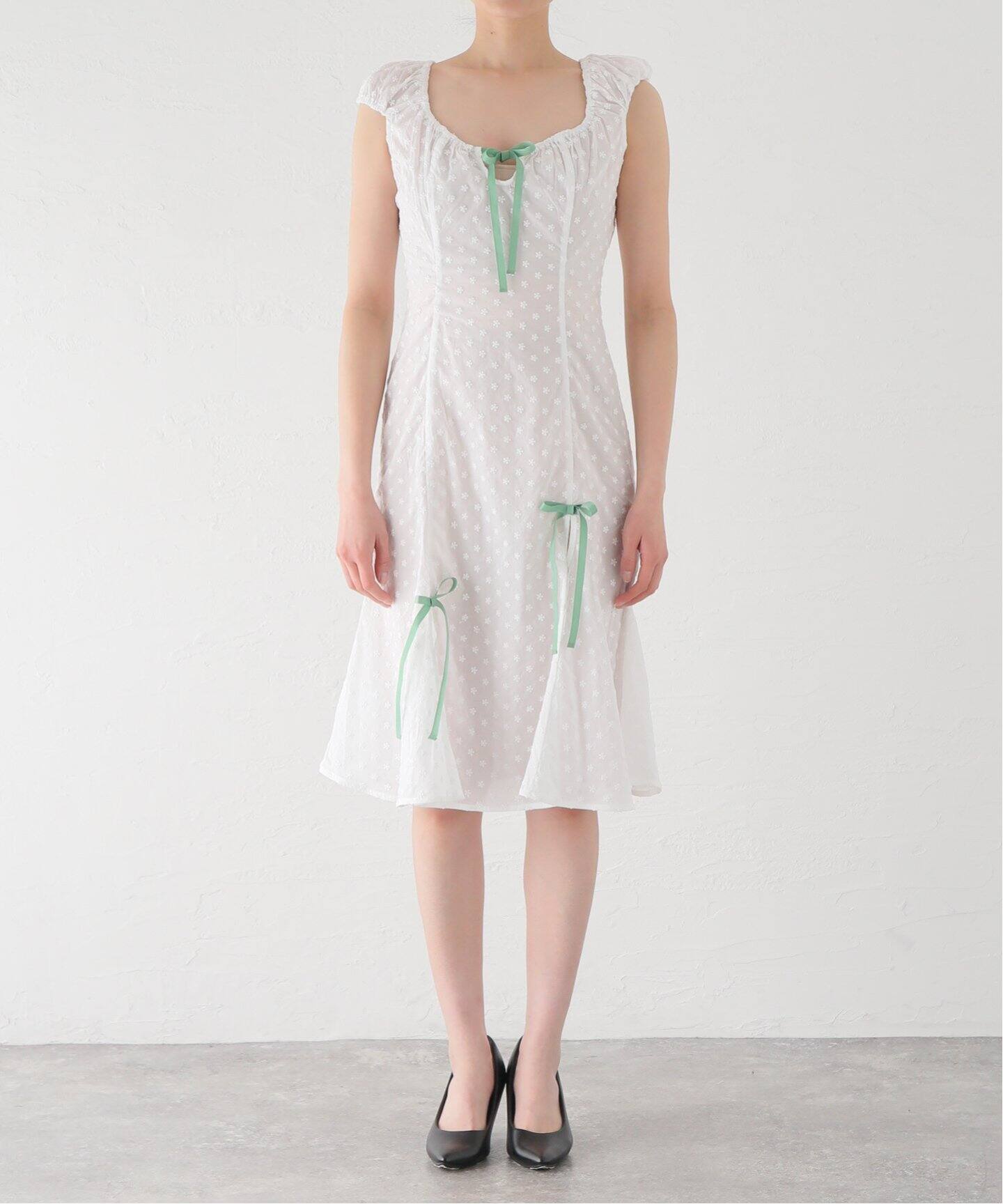 YUHAN WANG/ユハン ワン】embroidered cotton dress（ワンピース 