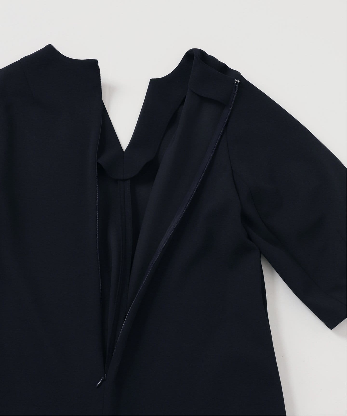 IENA タックスリーブワンピース ネイビー 38紺色 追加》タックスリーブワンピース（ワンピース）｜IENA（イエナ）の通販