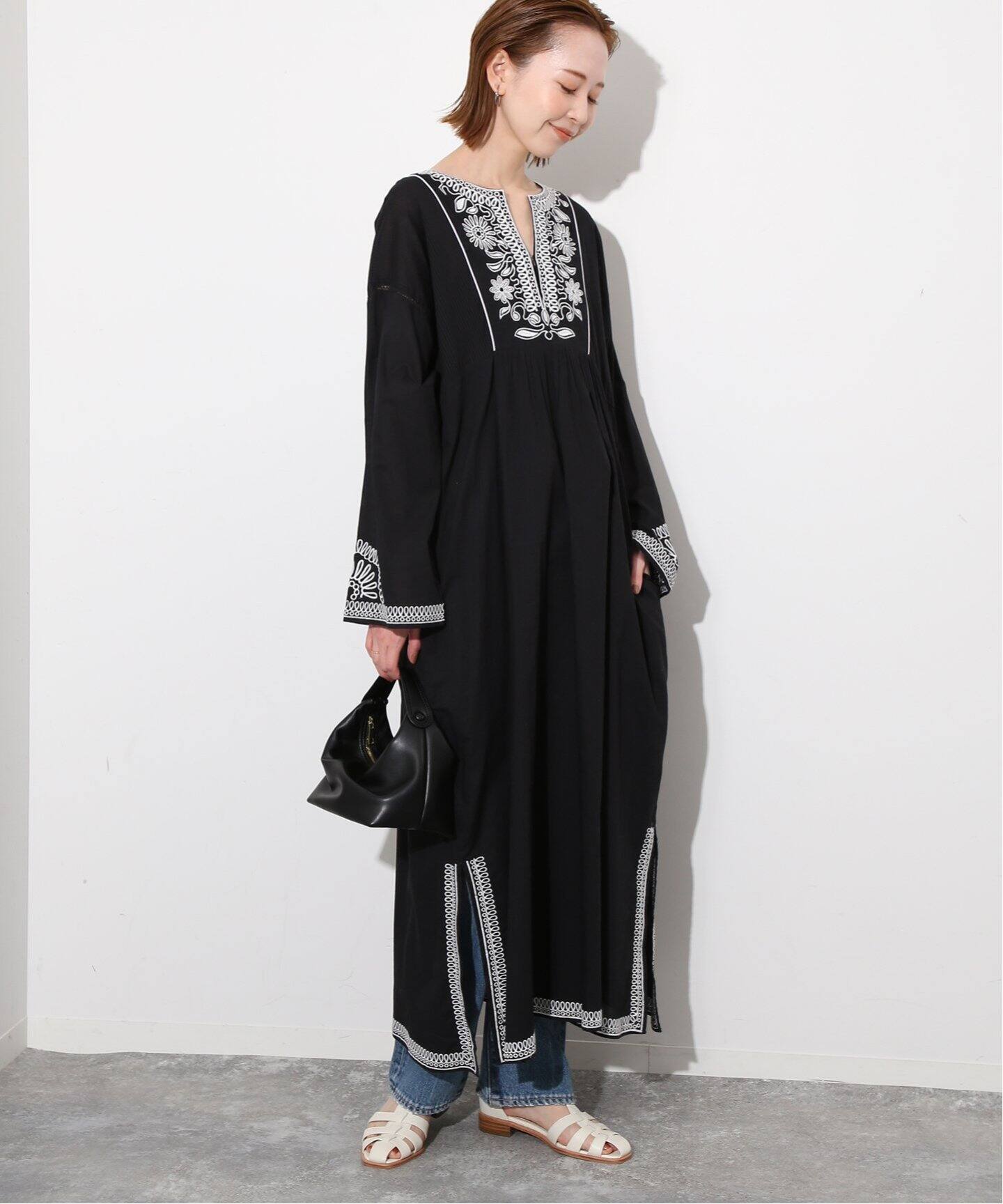 フラワー刺しゅうワンピース（ワンピース）｜SLOBE IENA（スローブ  