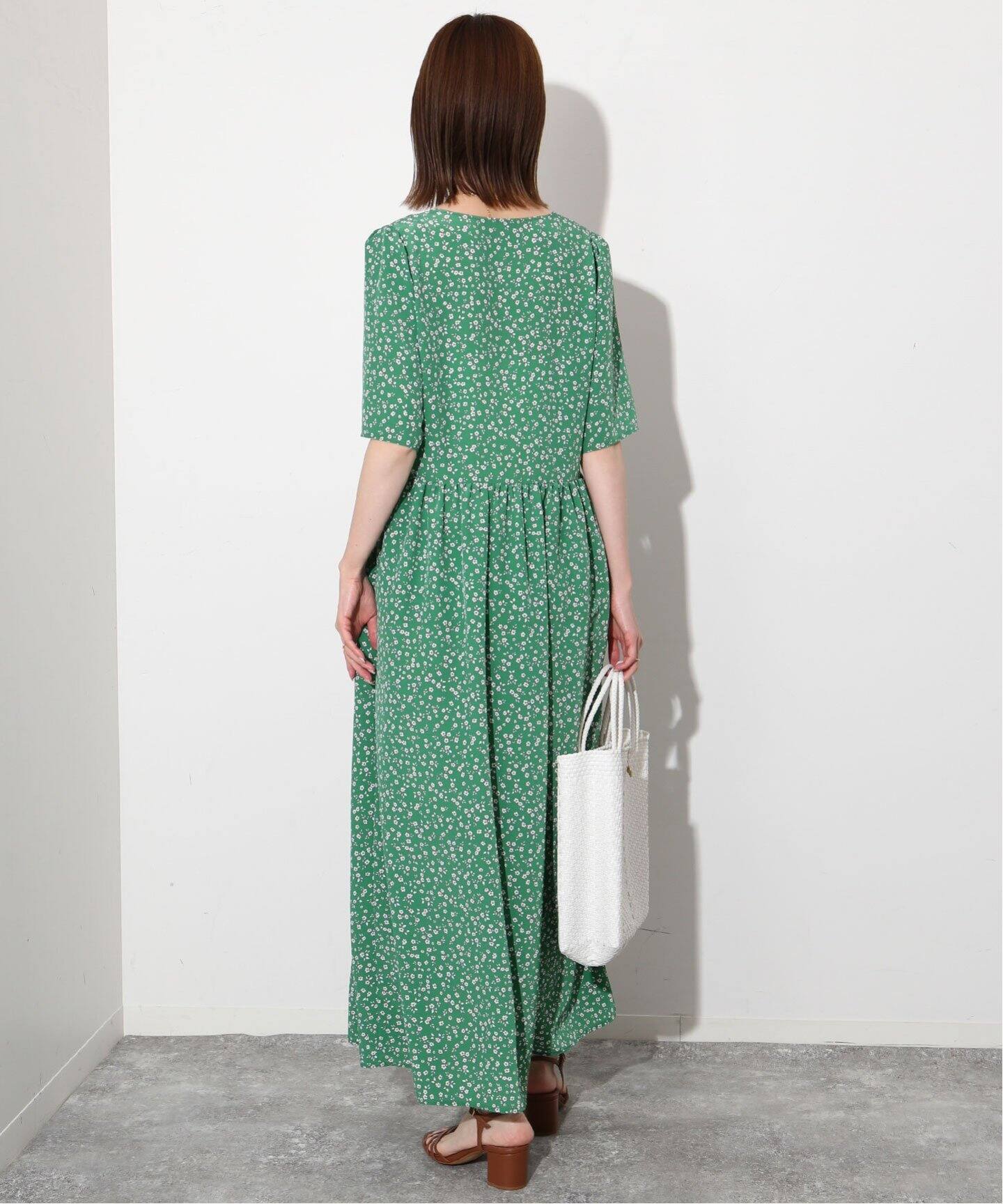 フラワープリントフロントボタンワンピース（ワンピース）｜SLOBE IENA  