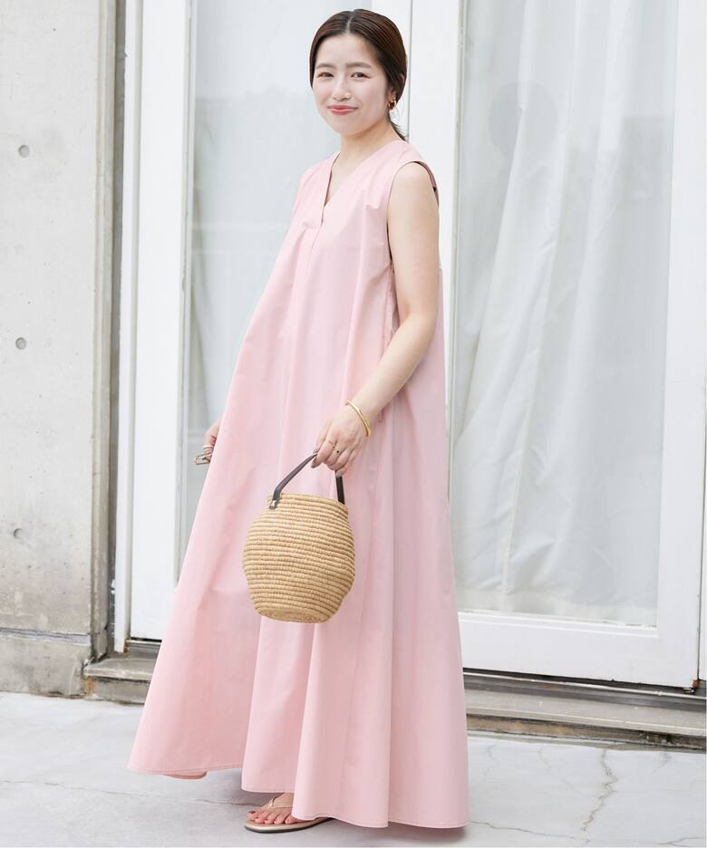 WEB・一部店舗限定》petite Vネック フレアワンピース（ワンピース  