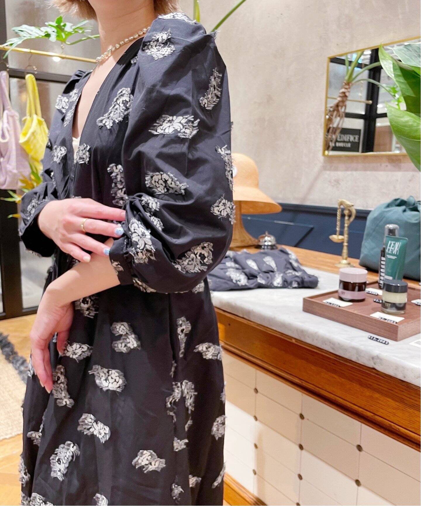 BAUM UND PFERDGARTEN/バウム ウンド ヘルガーデン PRE Flower  