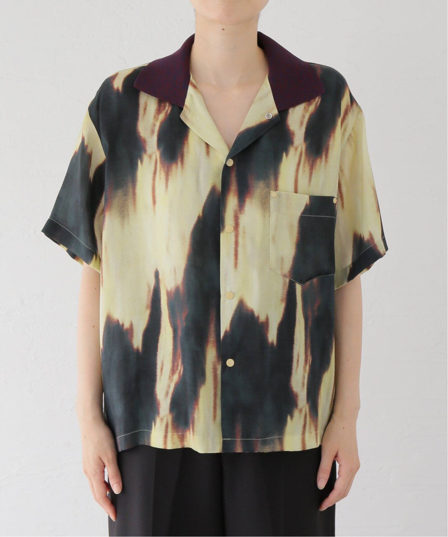 TOGA PULLA INNER PRINT S/S SHIRT TZ242-FJ911：シャツ（シャツ 