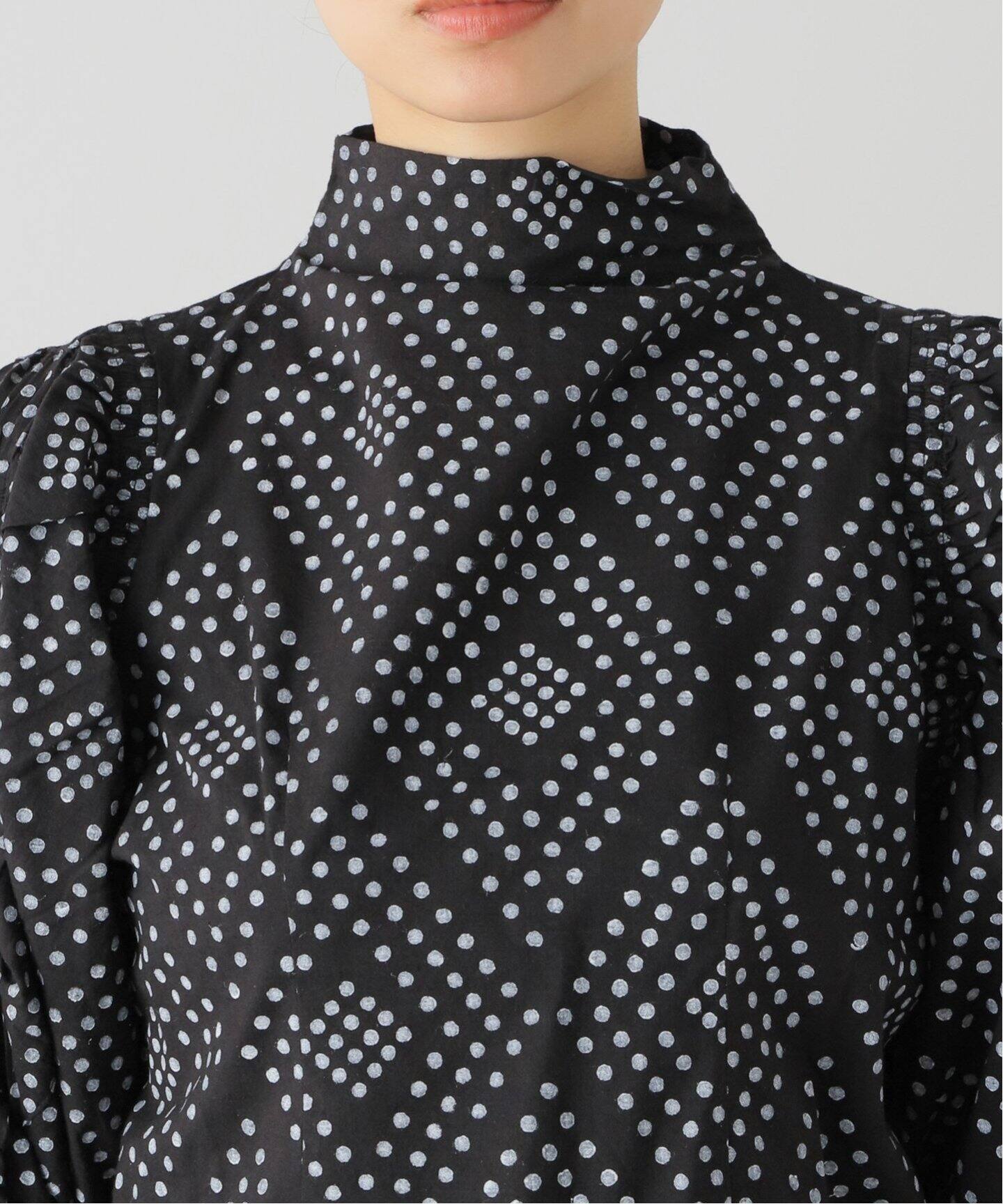 SEEALL / シーオール】GATHER SLEEVE TOP：ブラウス（シャツ／ブラウス 