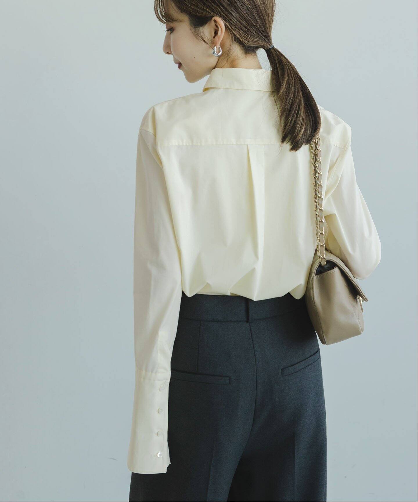 タフタベルカフスレギュラーシャツ（シャツ／ブラウス）｜NOBLE  