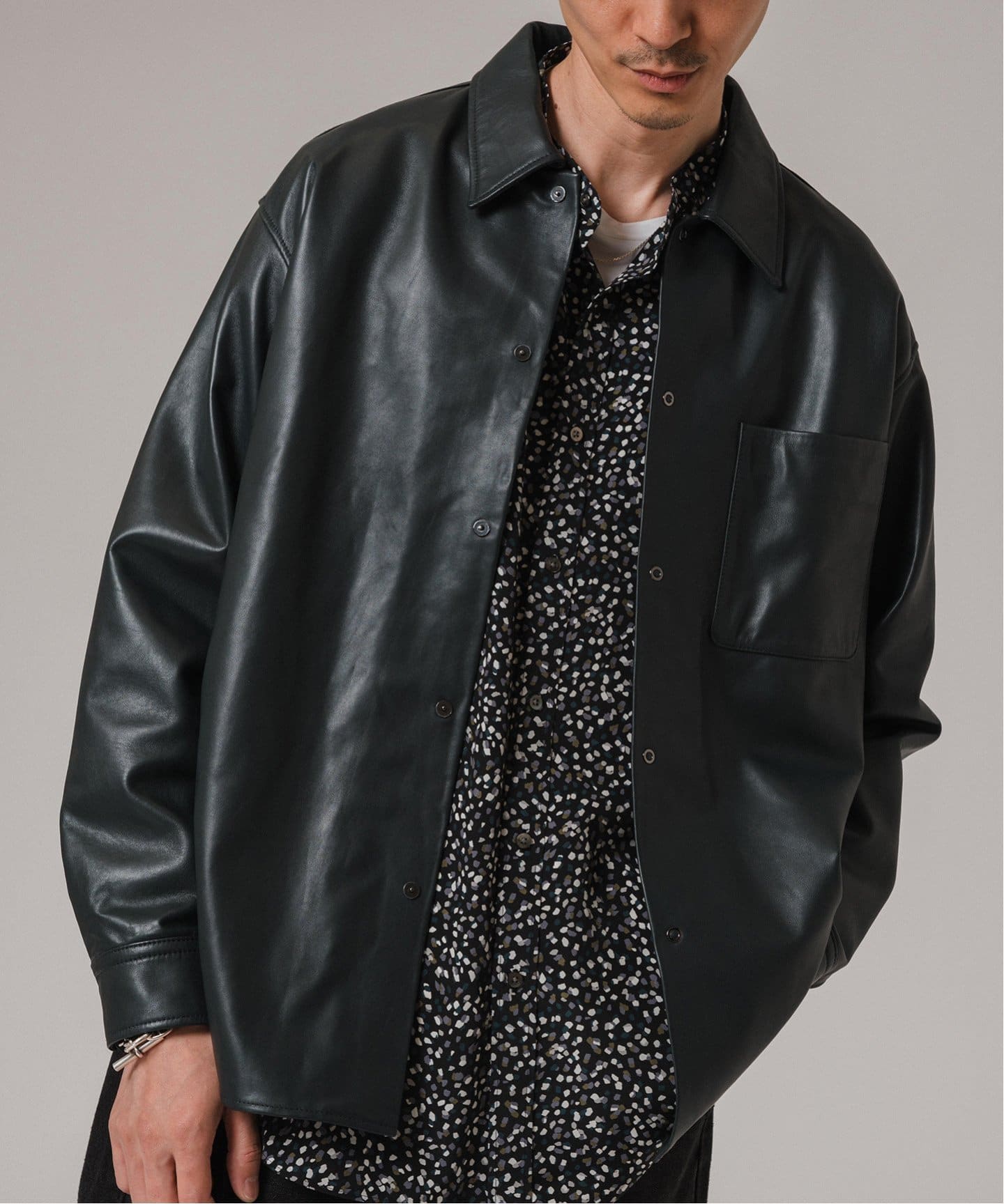 ネイキッドラムレザー シャツ（レザージャケット）｜EDIFICE