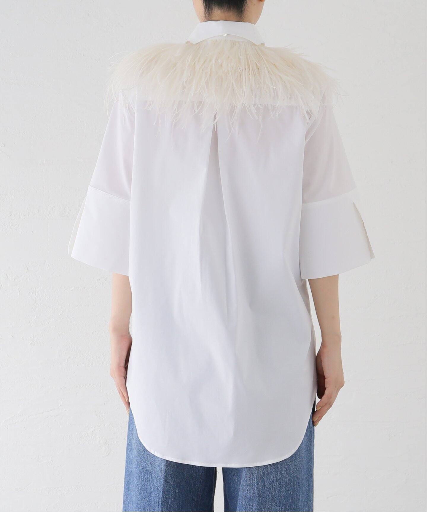 TOGA PULLA/トーガプルラ】Cotton S/S shirt with feather：シャツ 
