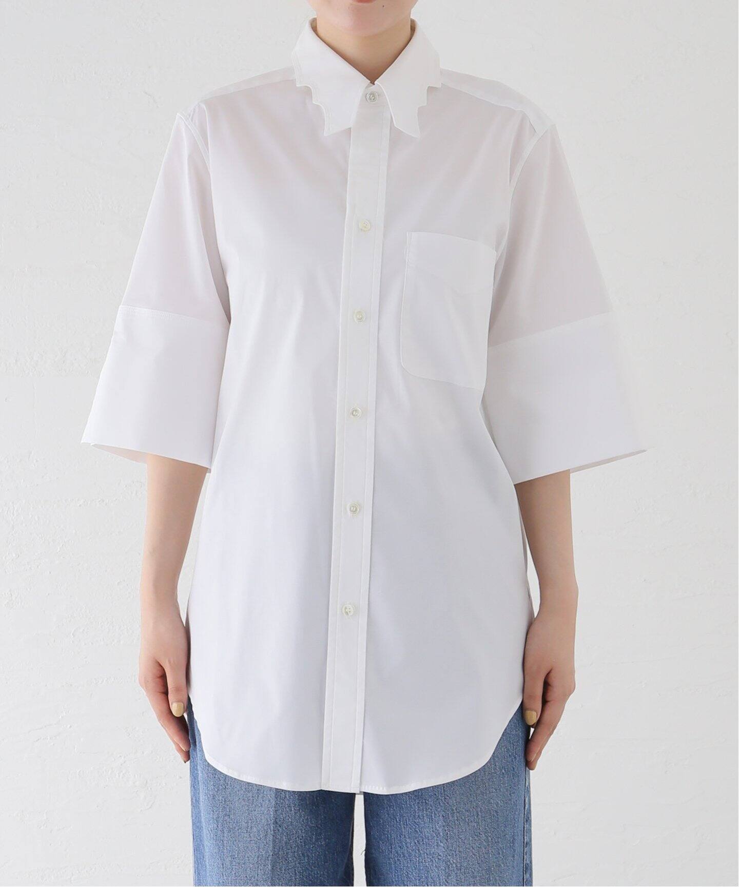 TOGA PULLA/トーガプルラ】Cotton S/S shirt with feather：シャツ 