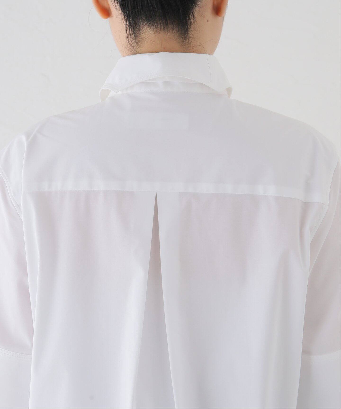 TOGA PULLA/トーガプルラ】Cotton S/S shirt with feather：シャツ  