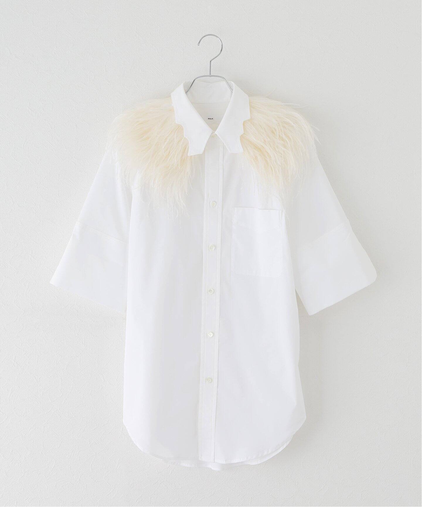 TOGA PULLA/トーガプルラ】Cotton S/S shirt with feather：シャツ 