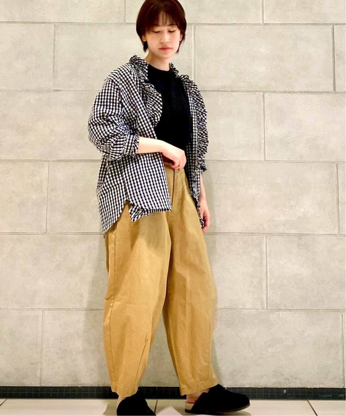 追加》ギンガム フリルブラウス（BLK）（シャツ／ブラウス）｜journal  