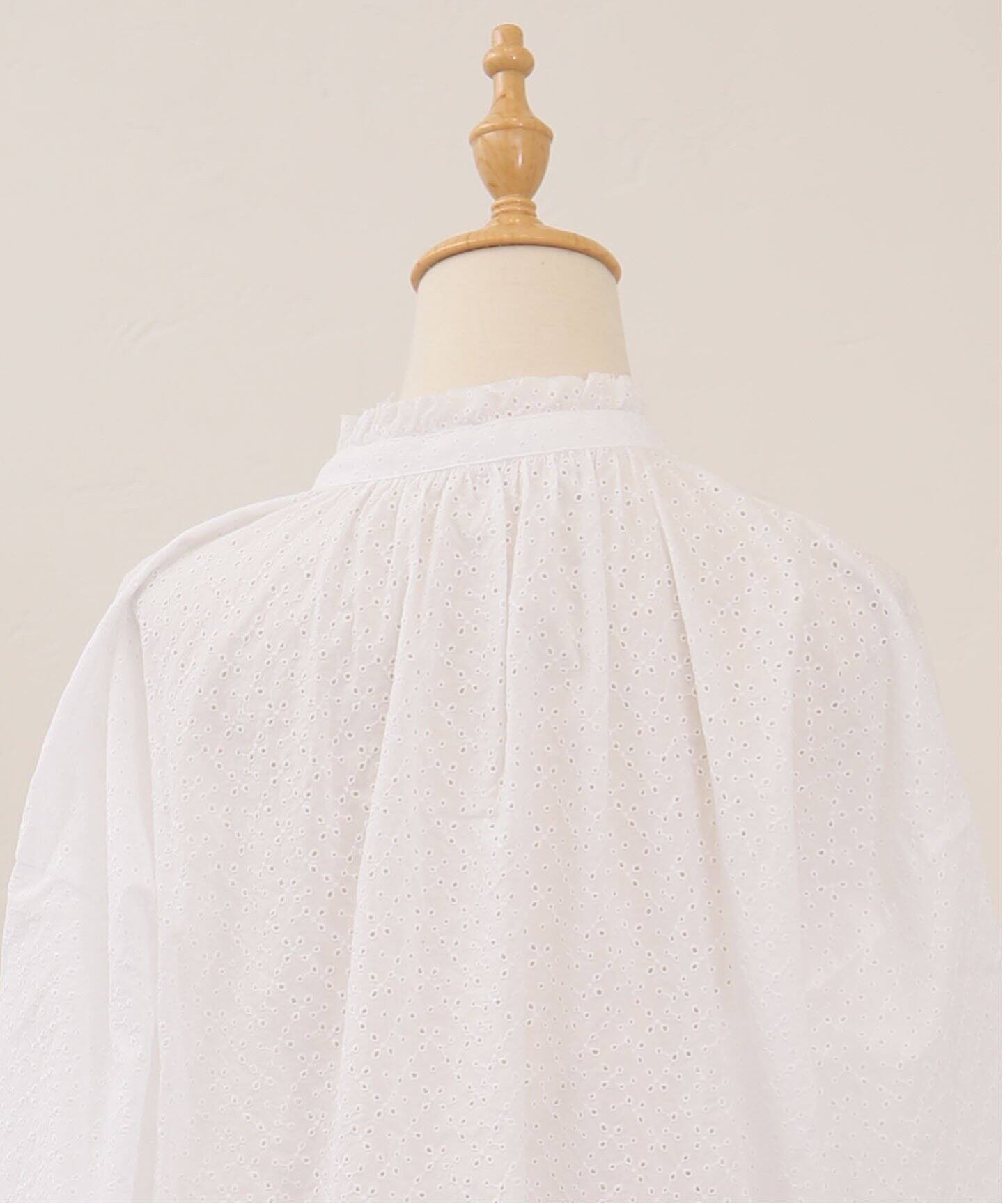 オールオーバーレース フリルパフブラウス（シャツ／ブラウス  