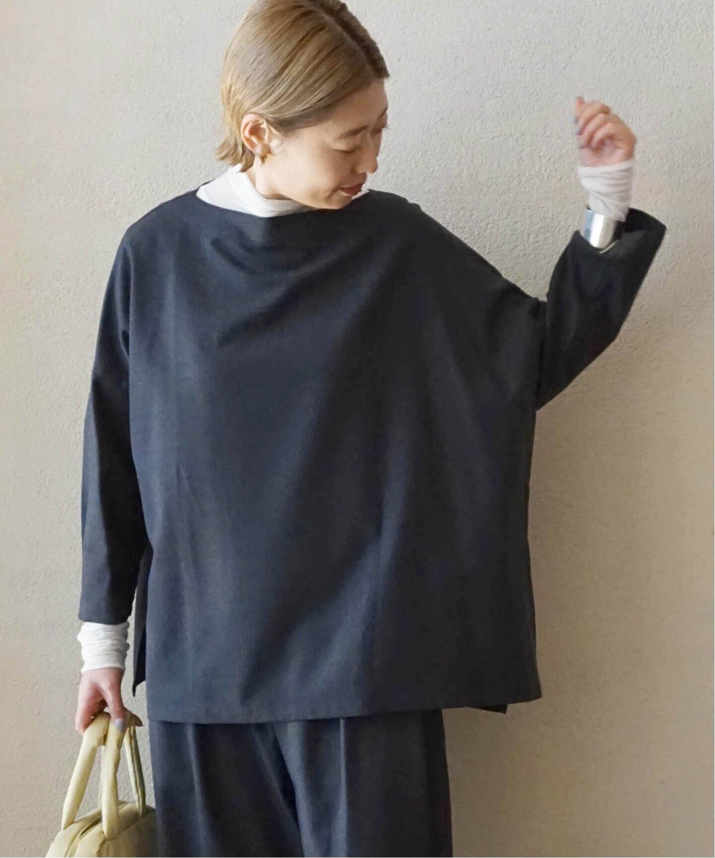 j.s luxe 購入、トップス セール】ニットライクカットソーサイドシャーリングワン