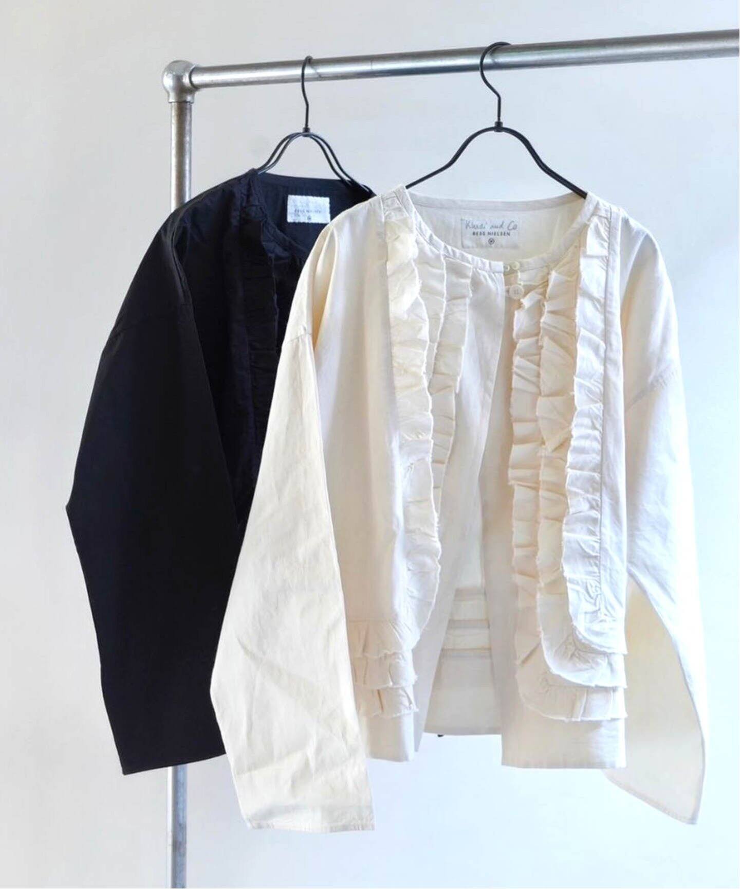 Khadi ＆ Co/カディ&コー】FRILL SHIRT VIA（シャツ／ブラウス 