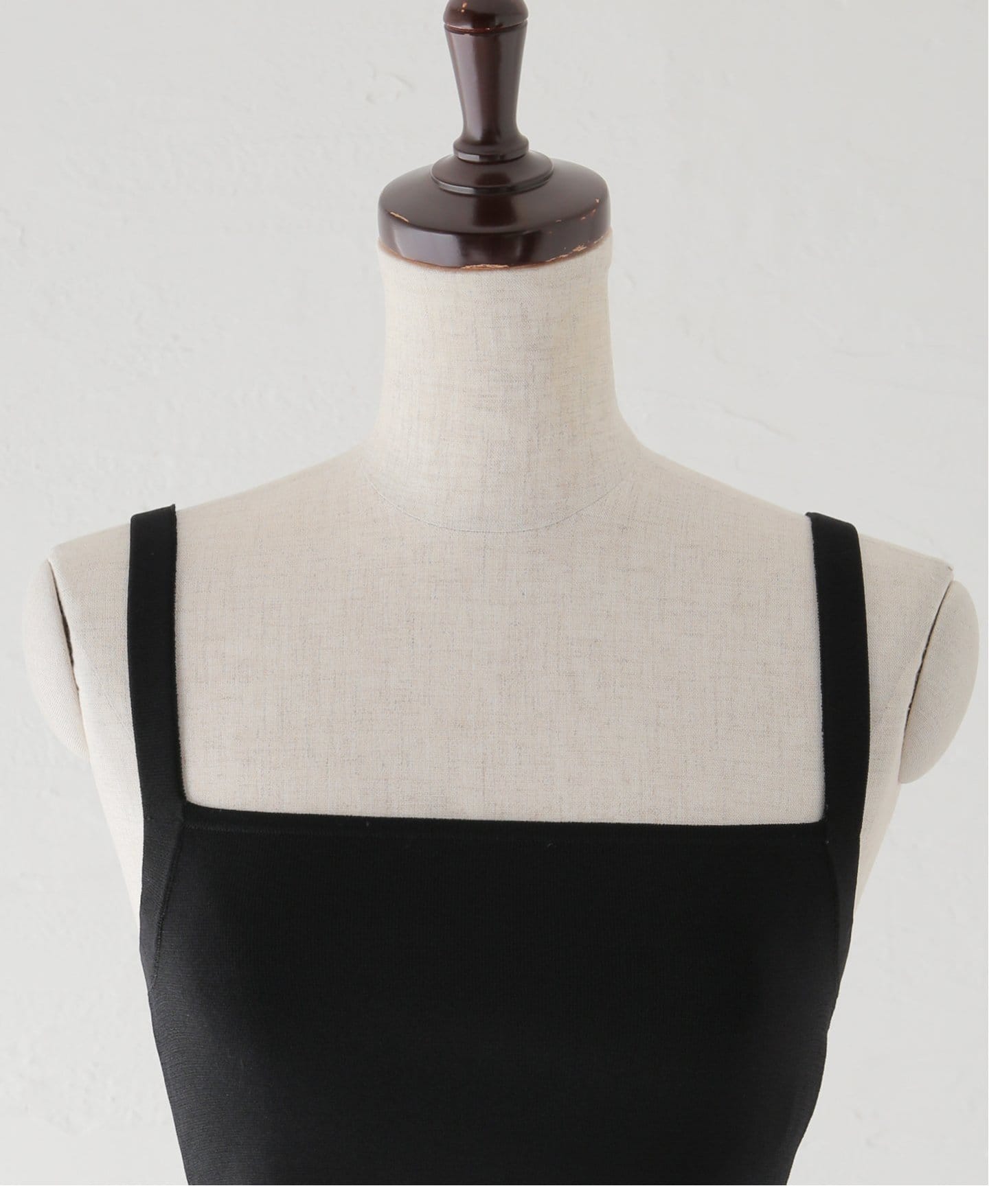 MATTEAU/マトー】 SQUARE KNIT CROP TANK（タンクトップ
