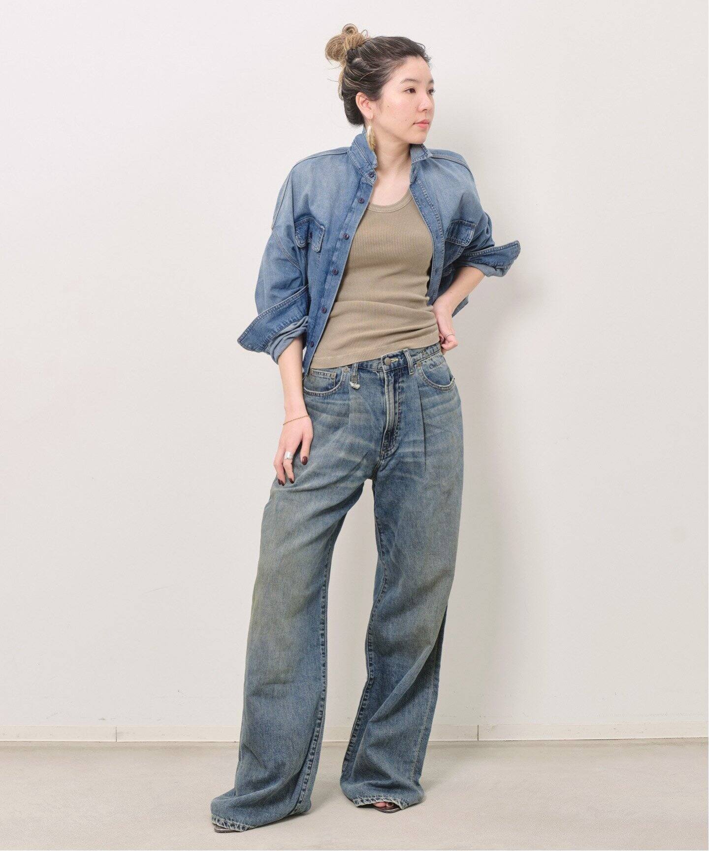 R13/アールサーティーン】 CROPPED DENIM SHIRT（シャツ／ブラウス 