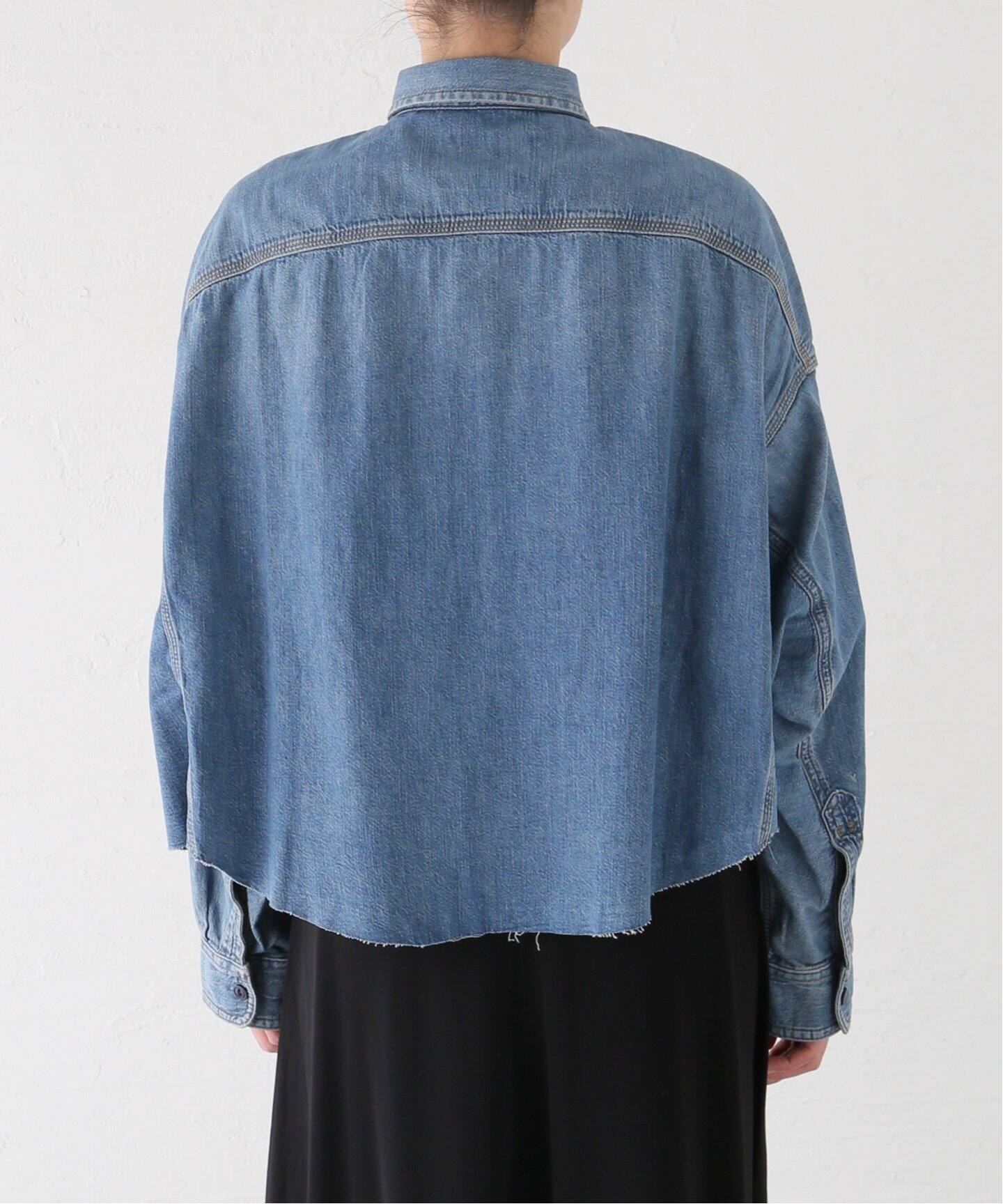 R13/アールサーティーン】 CROPPED DENIM SHIRT（シャツ／ブラウス 