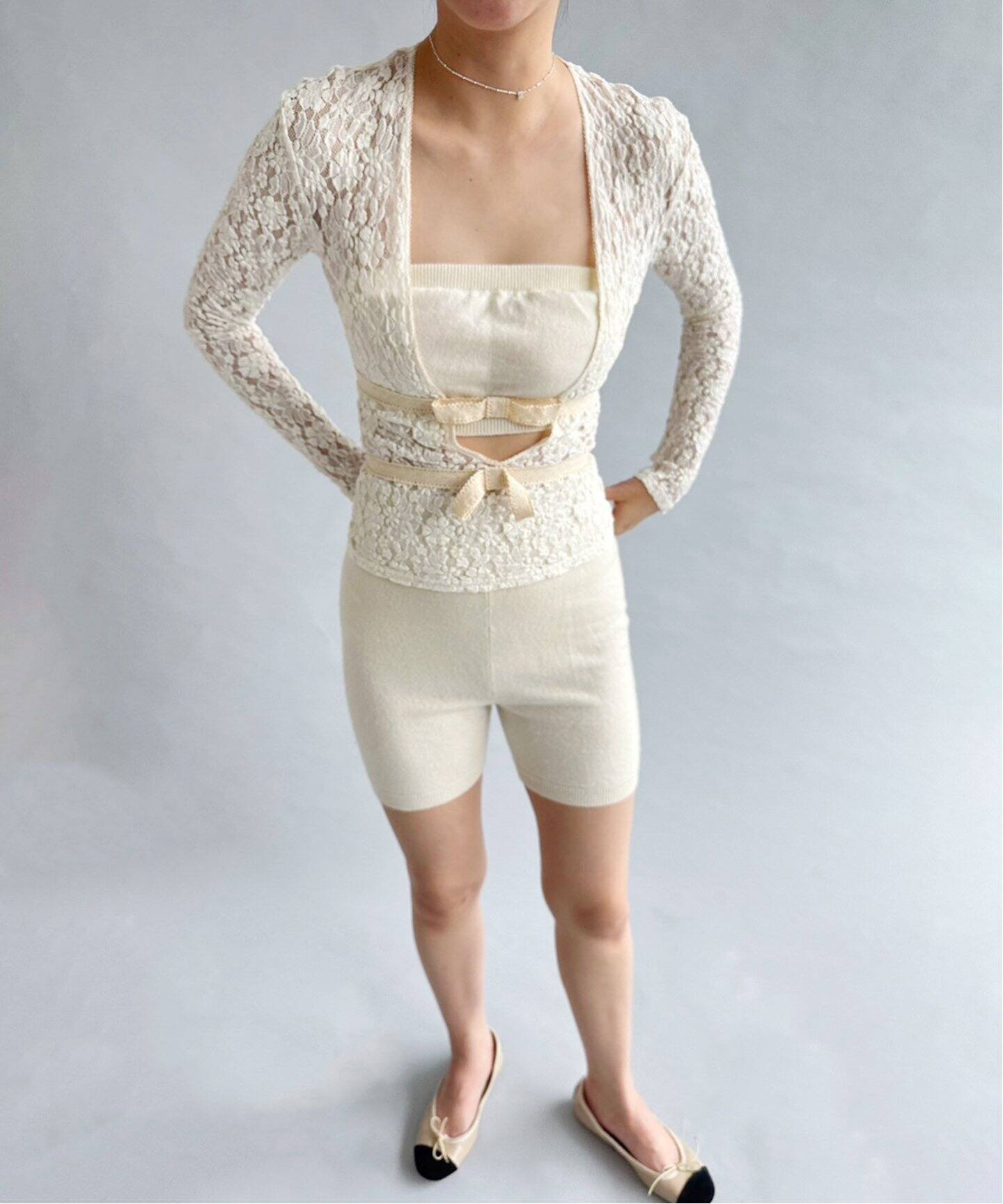 YUHAN WANG/ユハン ワン】ribbon tied lace top（シャツ／ブラウス 