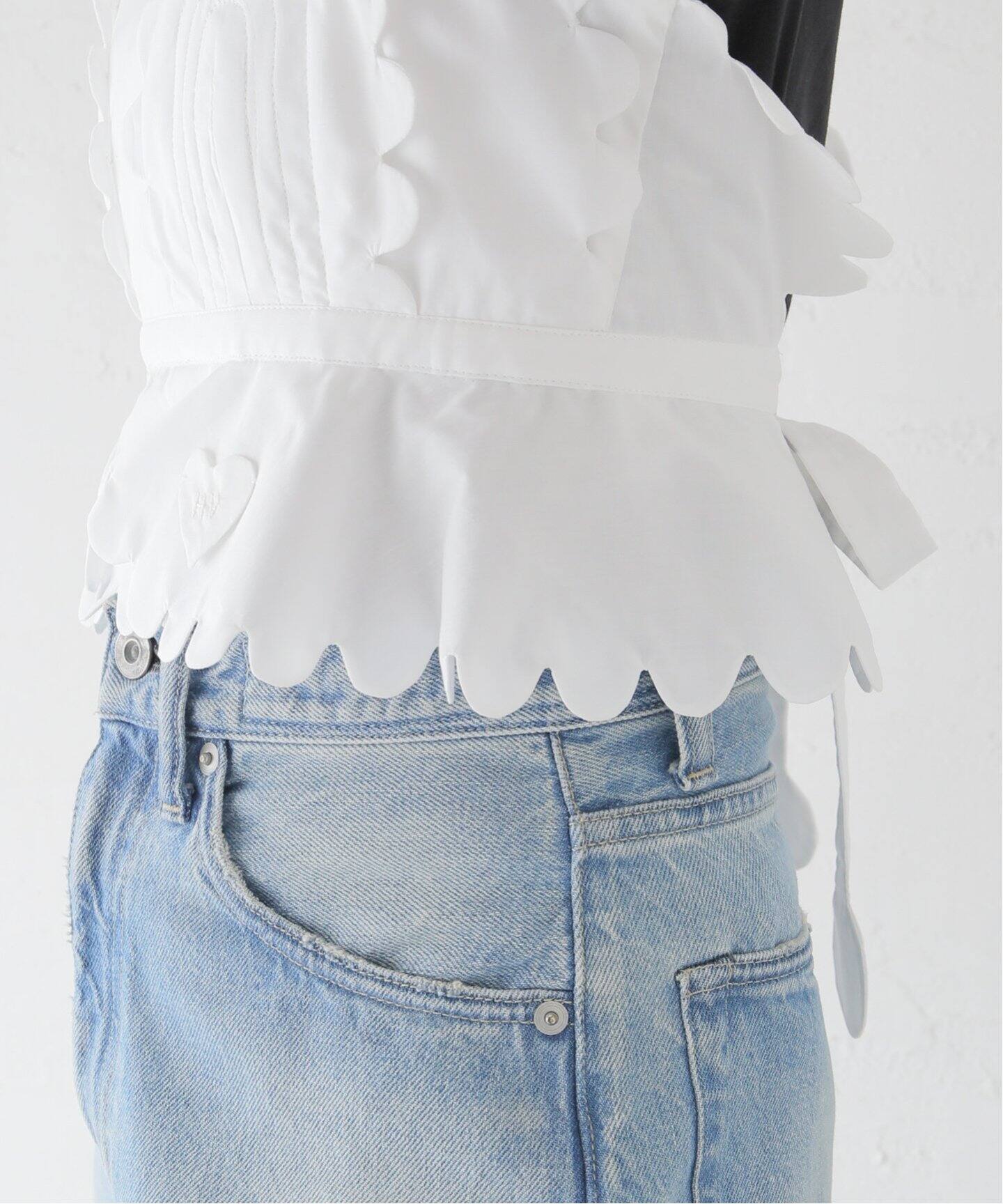 HORROR VACUI/ホラー ヴァキュイ hand cut scallop edge blous 