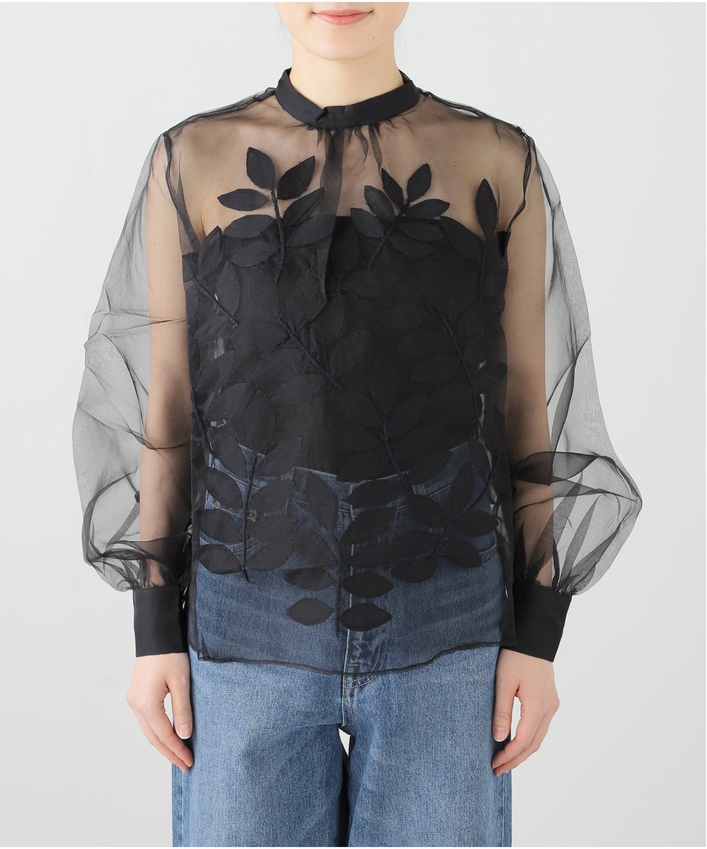 【美品】mii ミイ　ブラウス　シャツ　花柄 mii/ミイ HAND EMBROIDERED ブラウス（シャツ／ブラウス）｜IENA
