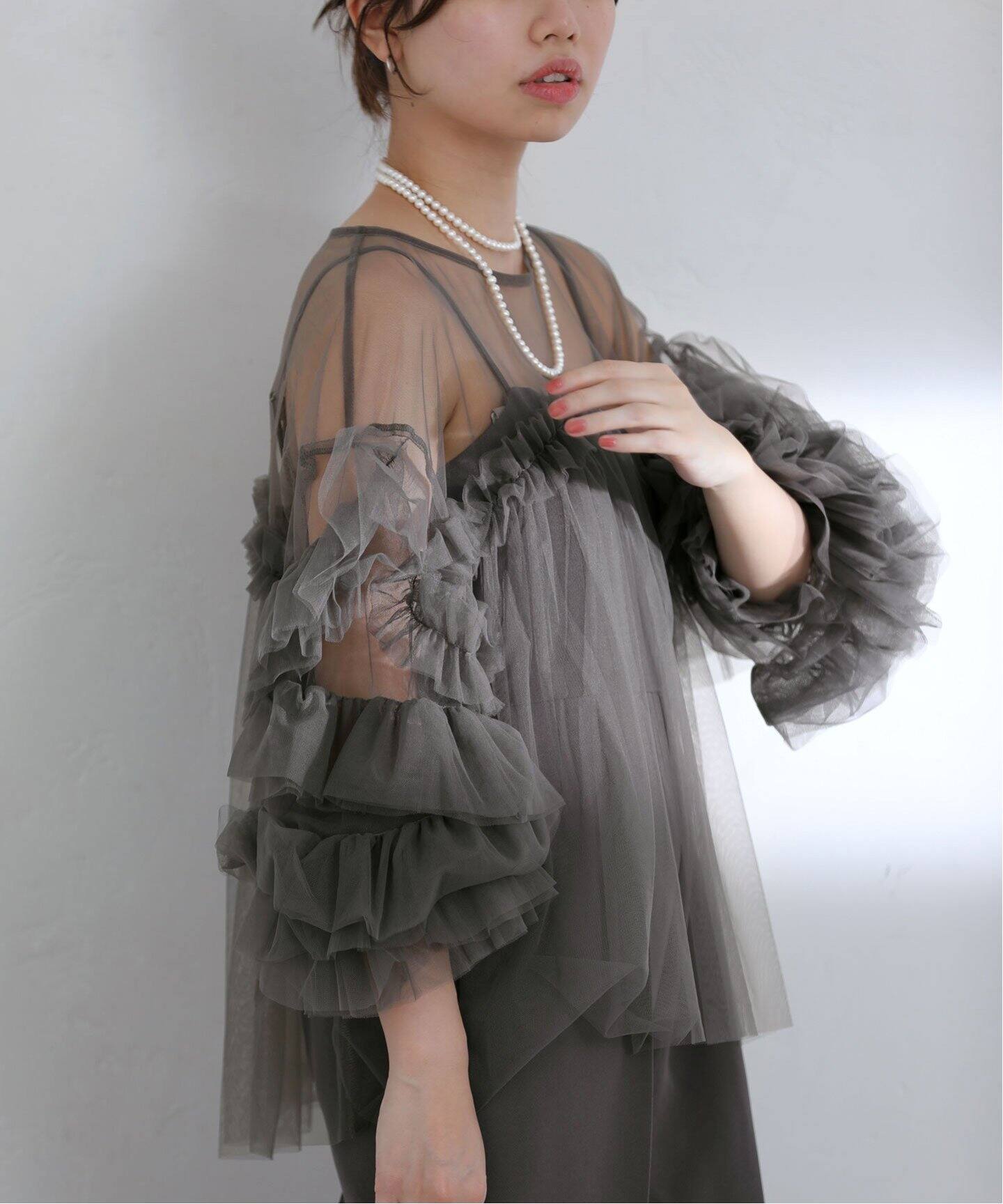 La TOTALITE - ラトータリテ　上品ブラウス　春トップス 洗える】2WAYラッフルブラウス（シャツ／ブラウス）｜La