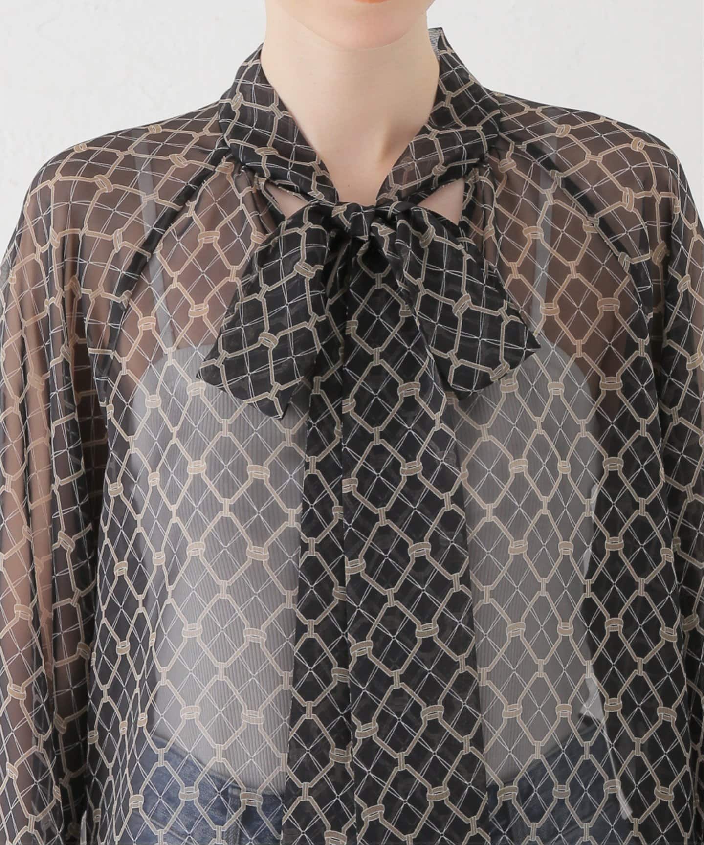 再値下【定価19,800円】NOBLEチェーンプリントエアリーボウタイブラウス 再値下【定価19,】NOBLEチェーンプリントエアリーボウタイブラウス