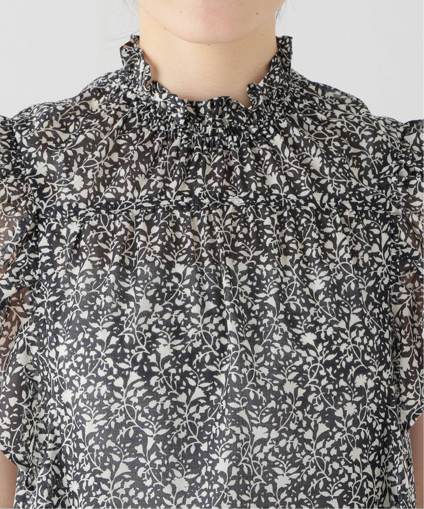 追加3》モノトーンフラワープリントノースリブラウス（シャツ  