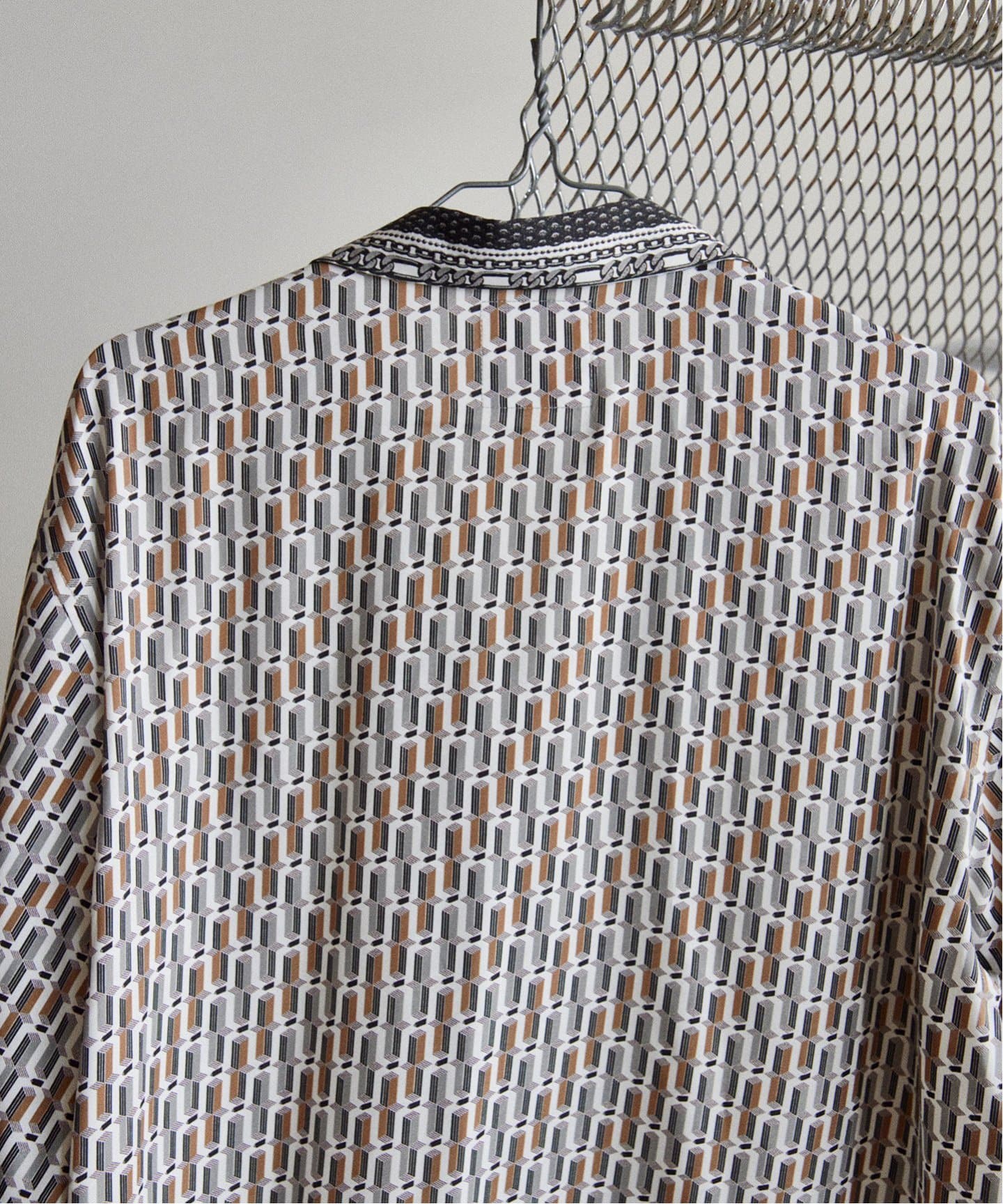 Hedie.+ Geometric Pattern Shirt（シャツ／ブラウス）｜EDIFICE