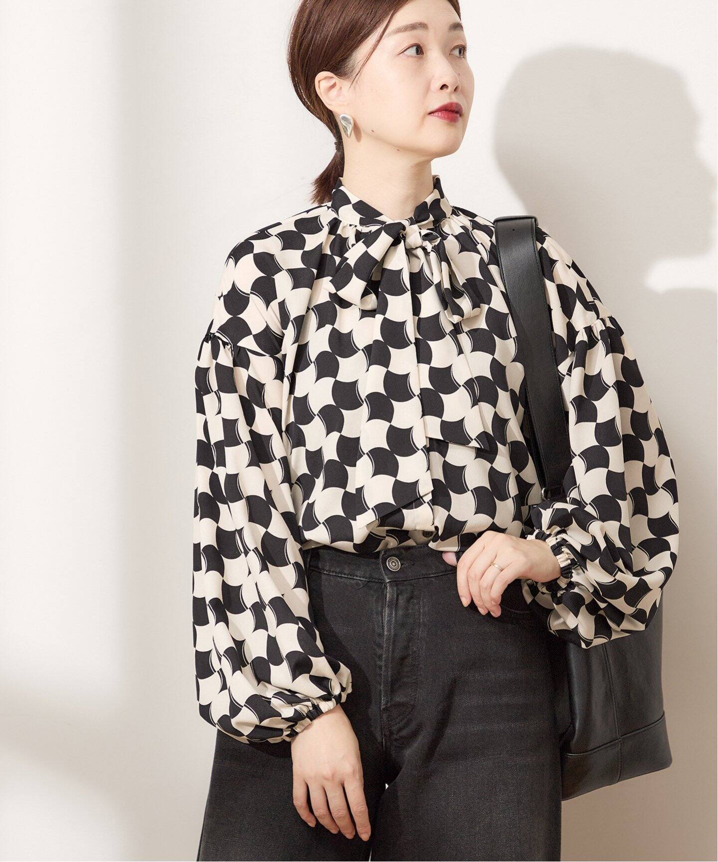 フラワー/ジオメ ボウタイブラウス（シャツ／ブラウス）｜JOURNAL 