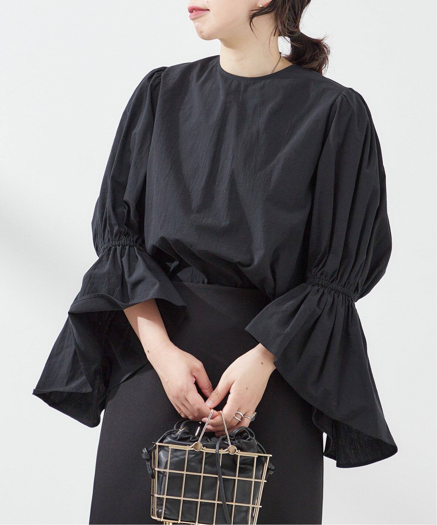 別注》【Uhr/ウーア】BACK RIBBON BLOUSE：ブラウス（シャツ／ブラウス 