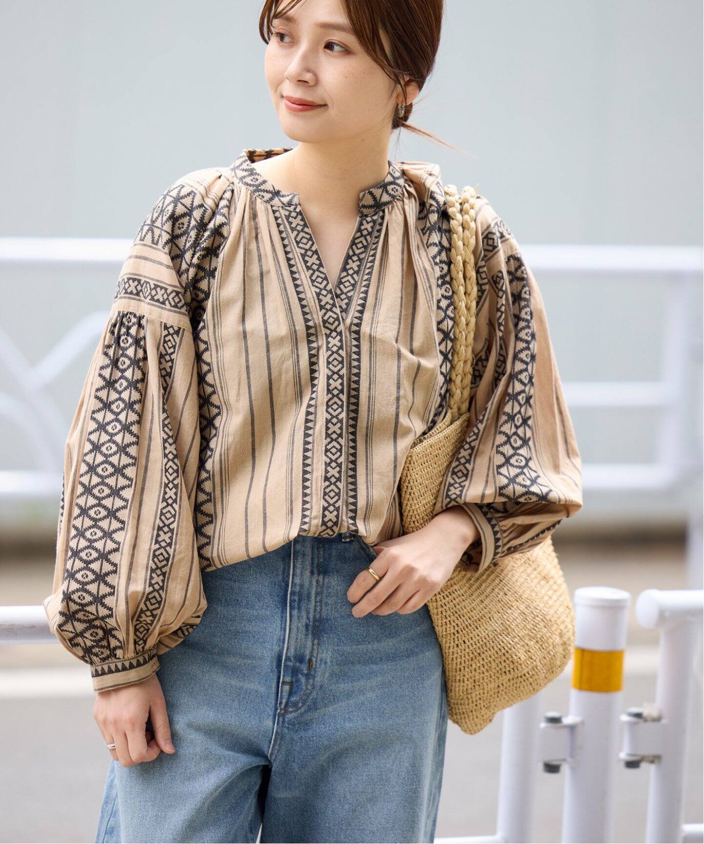 新品未使用 ジャーナルスタンダード刺繍ブラウス エンブロイダリー  