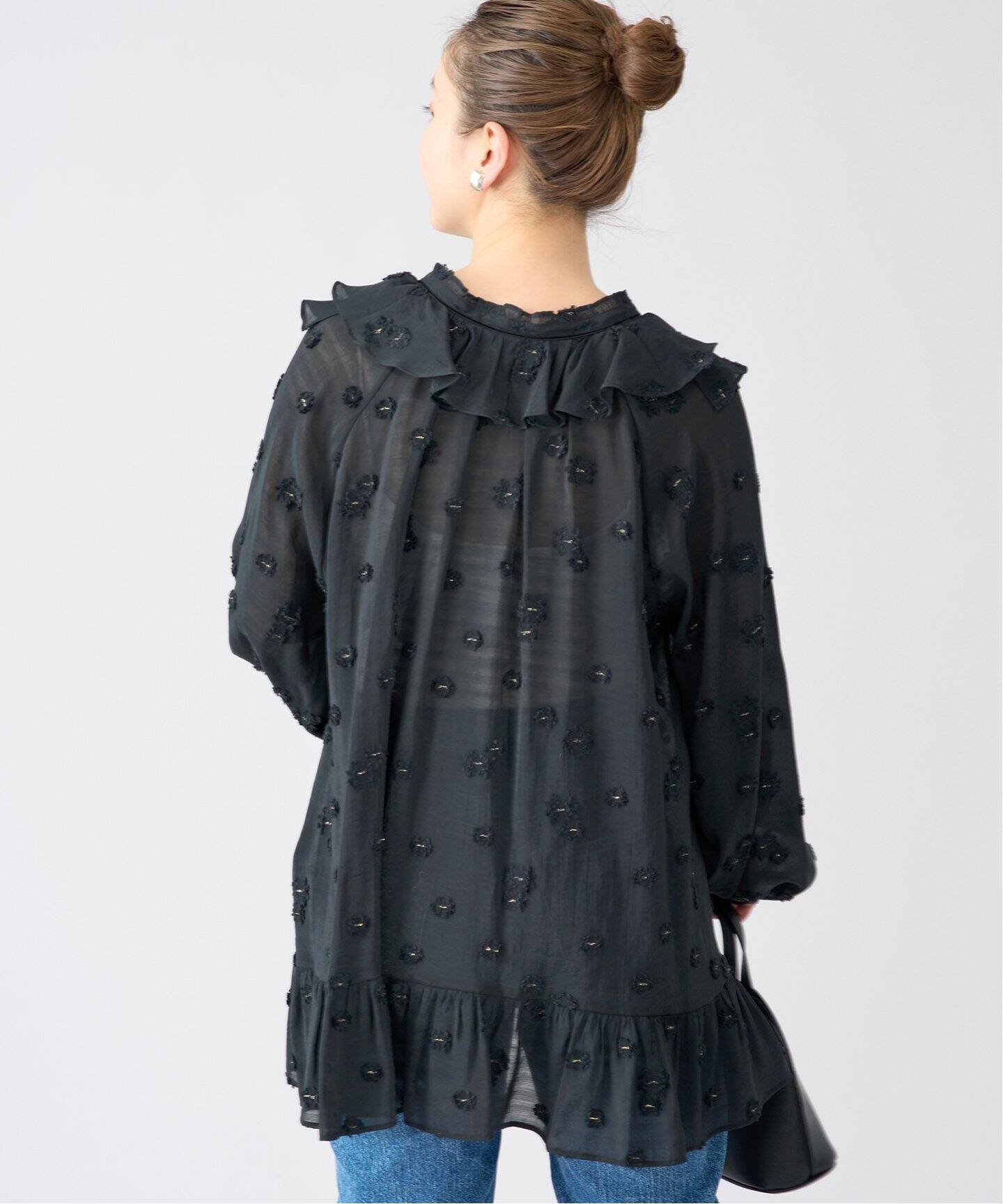 IENA フラワージャガードラッフルブラウス 