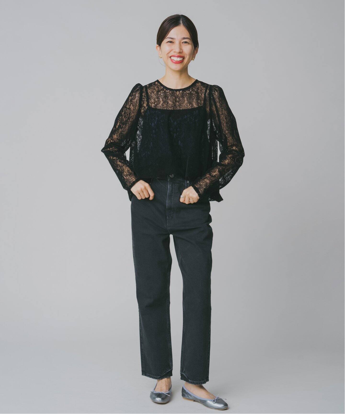 【美品】  JOHN MASON SMITH / ジョンメイソンスミス | FLOCKY LACE OPEN COLLAR SHIRT / オープンカラー シャツ ブラウス | S | ブラック | レディース JOHN MASON SMITH(ジョンメイソンスミス)のCOTTON POLYESTER LACE OPEN