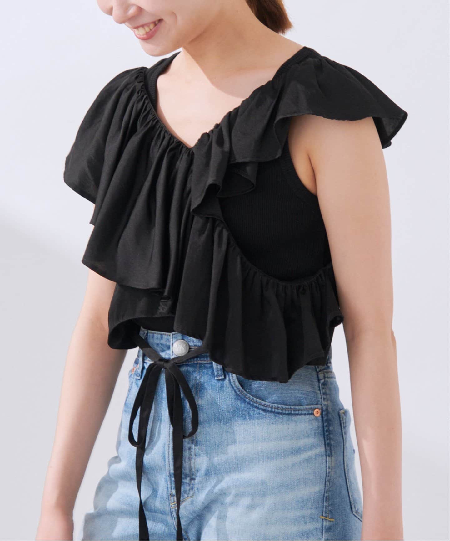 enrica エンリカ　IENA シルク混　フリルティアードブラウス　ブラック enrica エンリカ IENA シルク混 フリルティアードブラウス ブラック