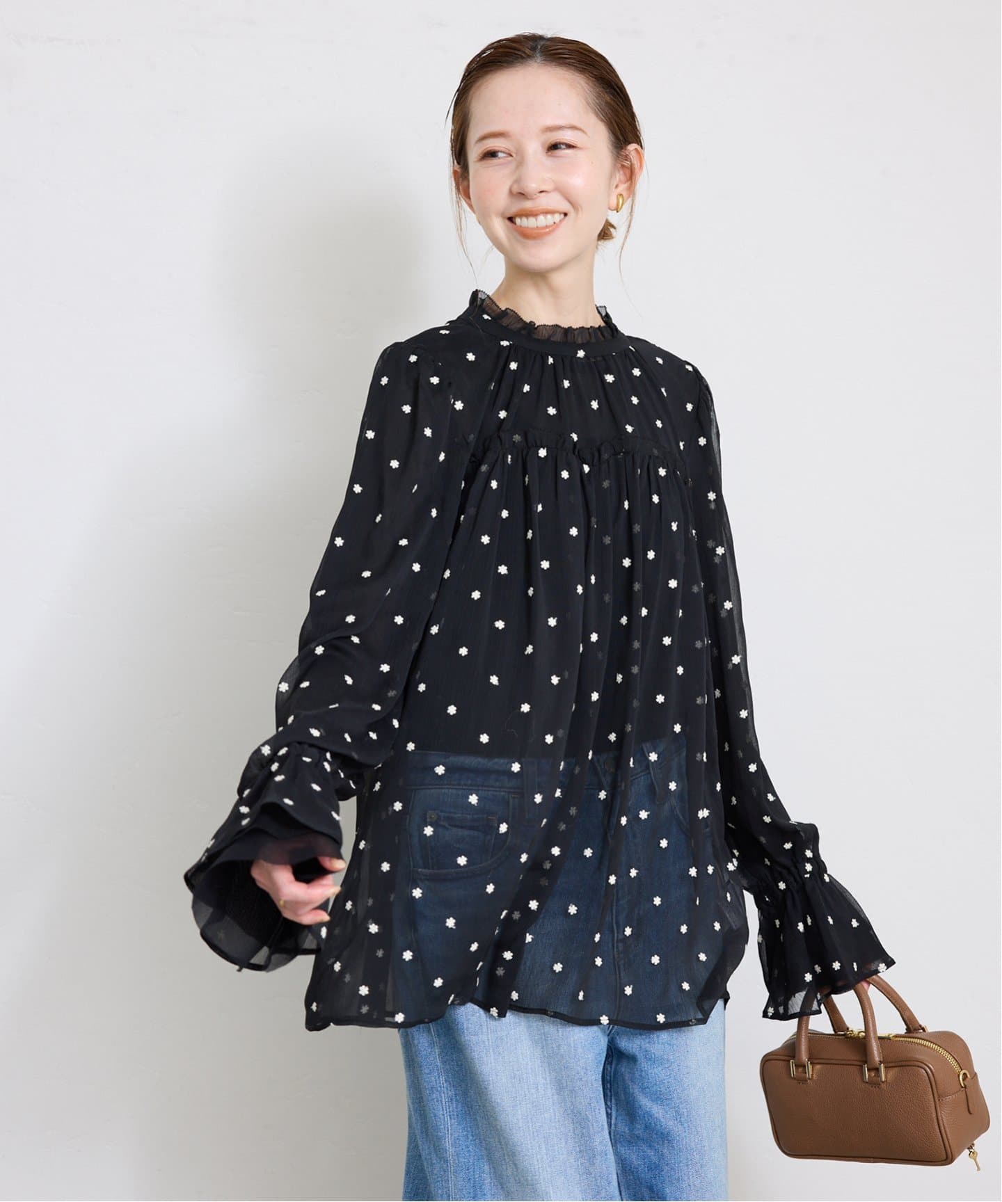 新品　SLOBE IENA habi Flower blouse 長袖ブラウス SLOBE IENA habi フラワージャガードショートブラウス - メルカリ