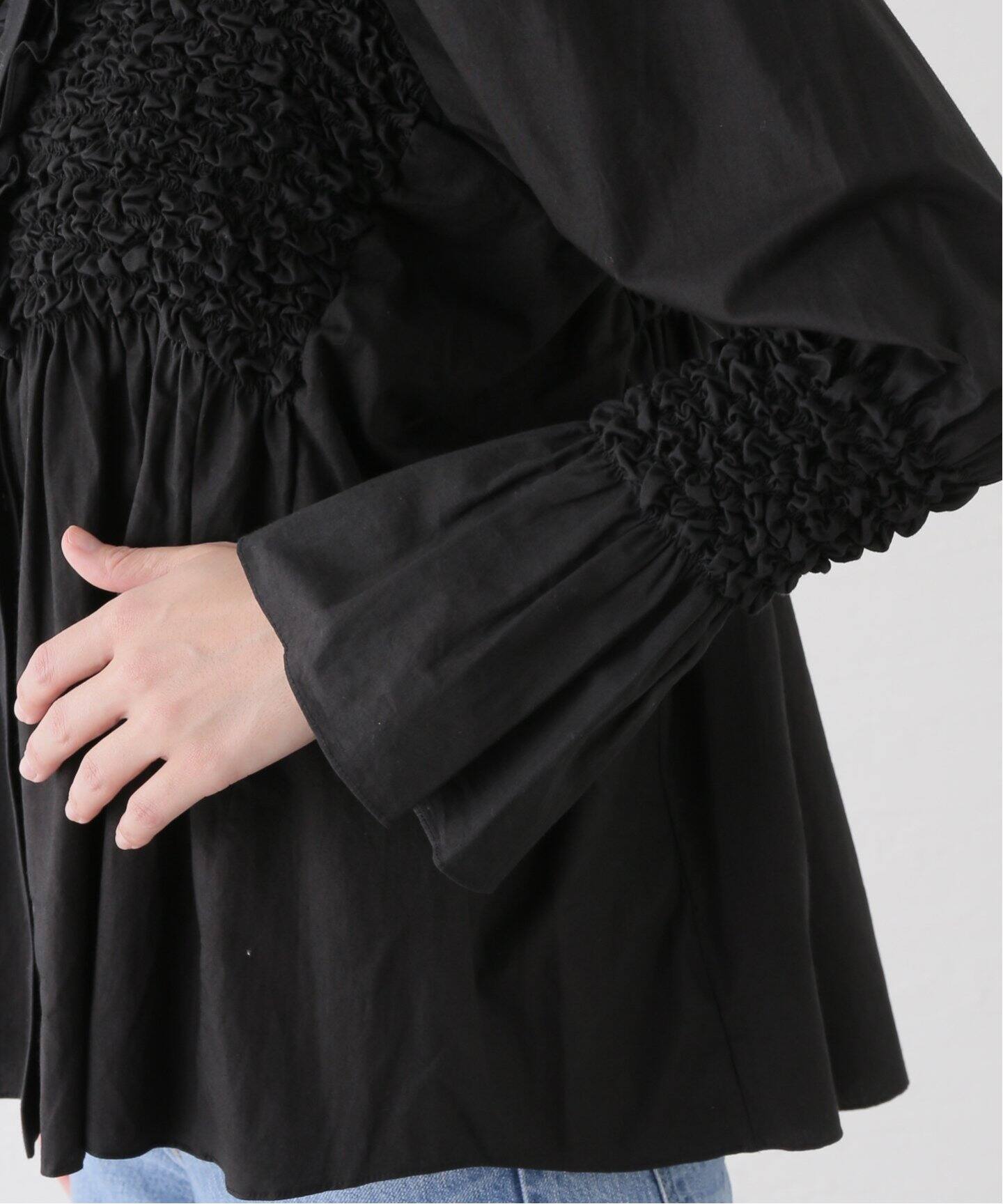 イエナ　DEVASTEE TEE　ブラック TEIJA/テイジャ CROSS SHIRRED ブラウス ESTHER（シャツ
