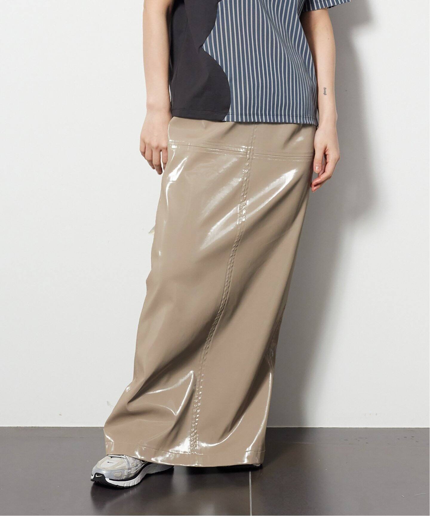 ENAMEL FAUX LEATHER スカート（ロング・マキシ丈スカート）｜CITYSHOP 