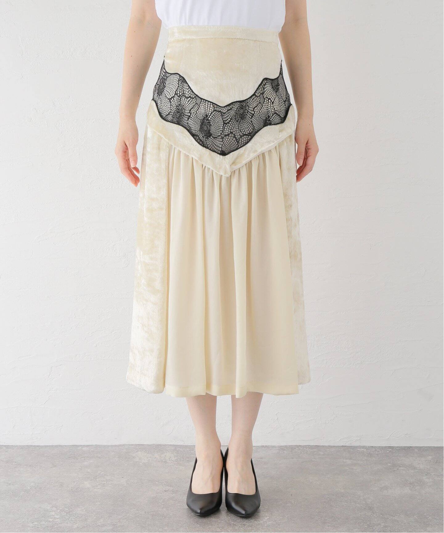 TOGA PULLA VELVET LACE SKIRT TP242-FG221：スカート（その他スカート  