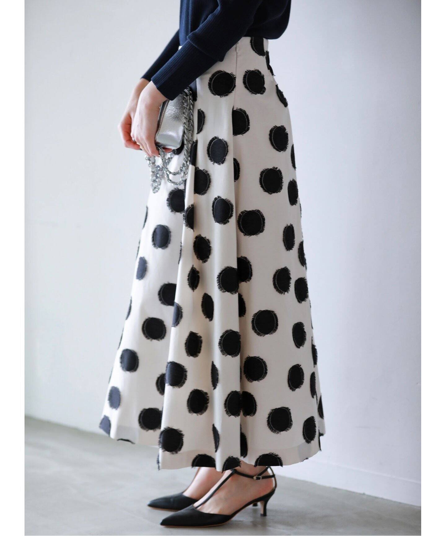 BIGドットプリントスカート（ロング・マキシ丈スカート）｜La Totalite  